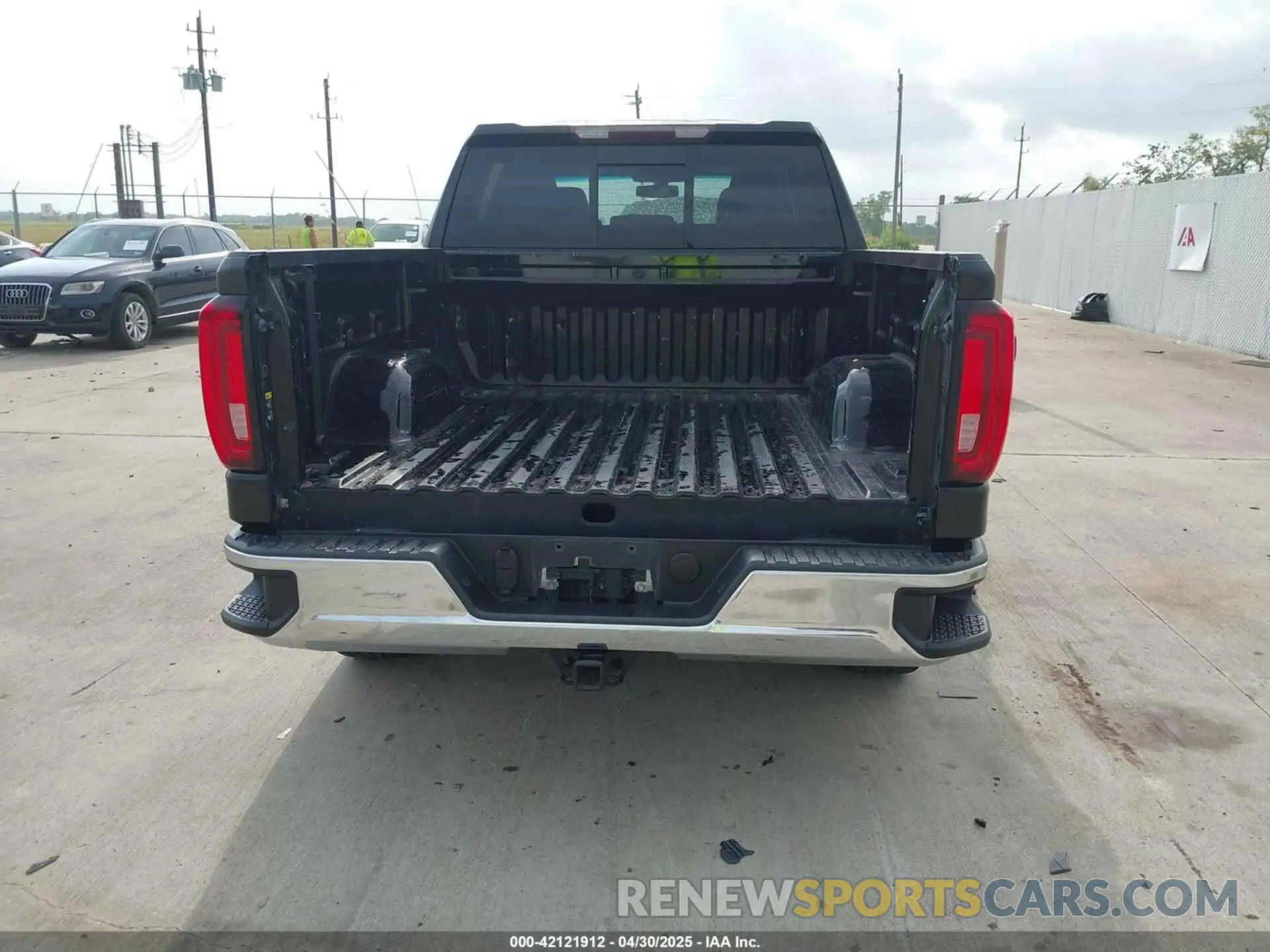 16 Photograph of a damaged car 3GTP8DED3LG287957 GMC SIERRA 1500 2020