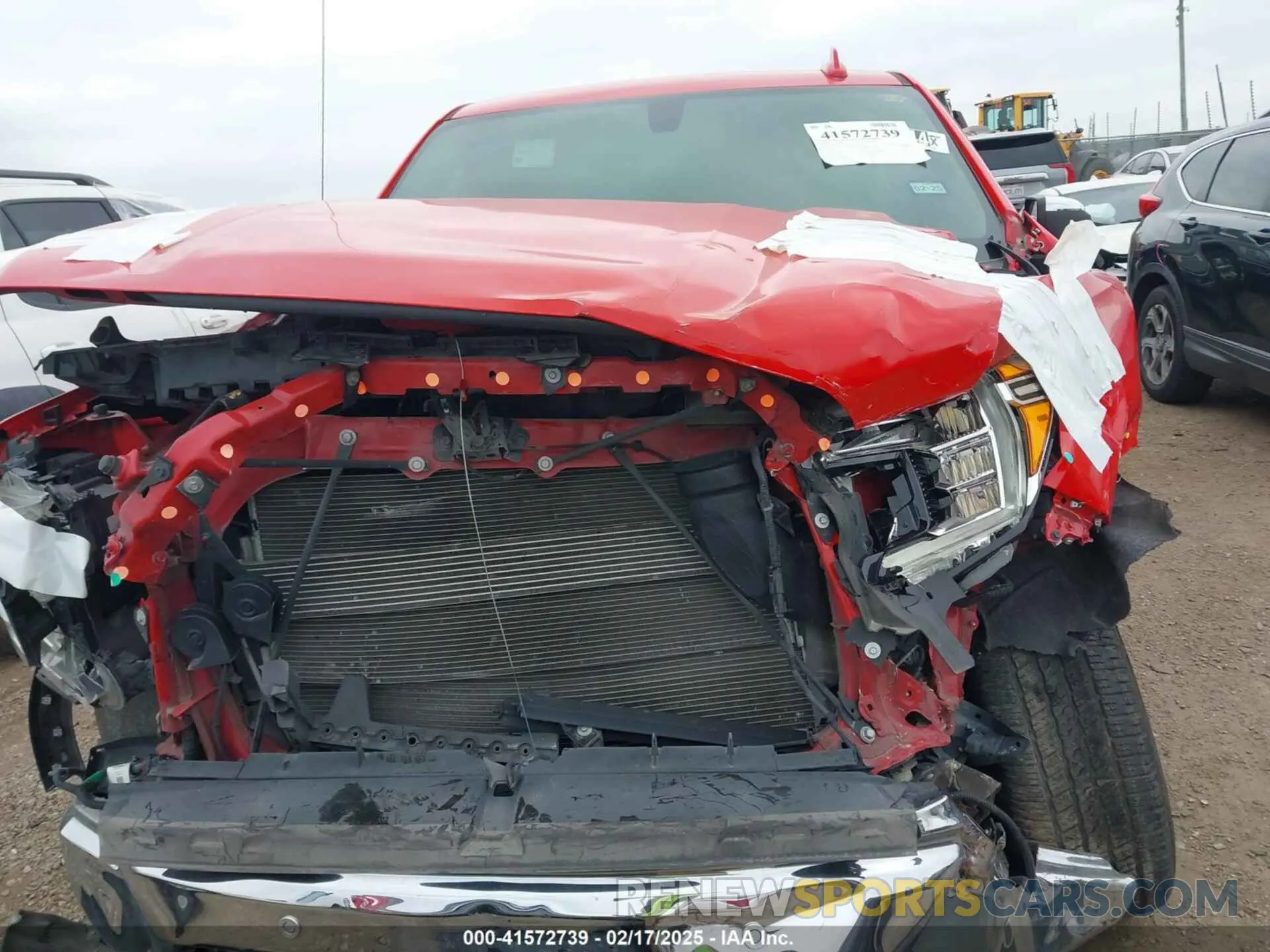 11 Photograph of a damaged car 3GTP8DED4LG163535 GMC SIERRA 1500 2020