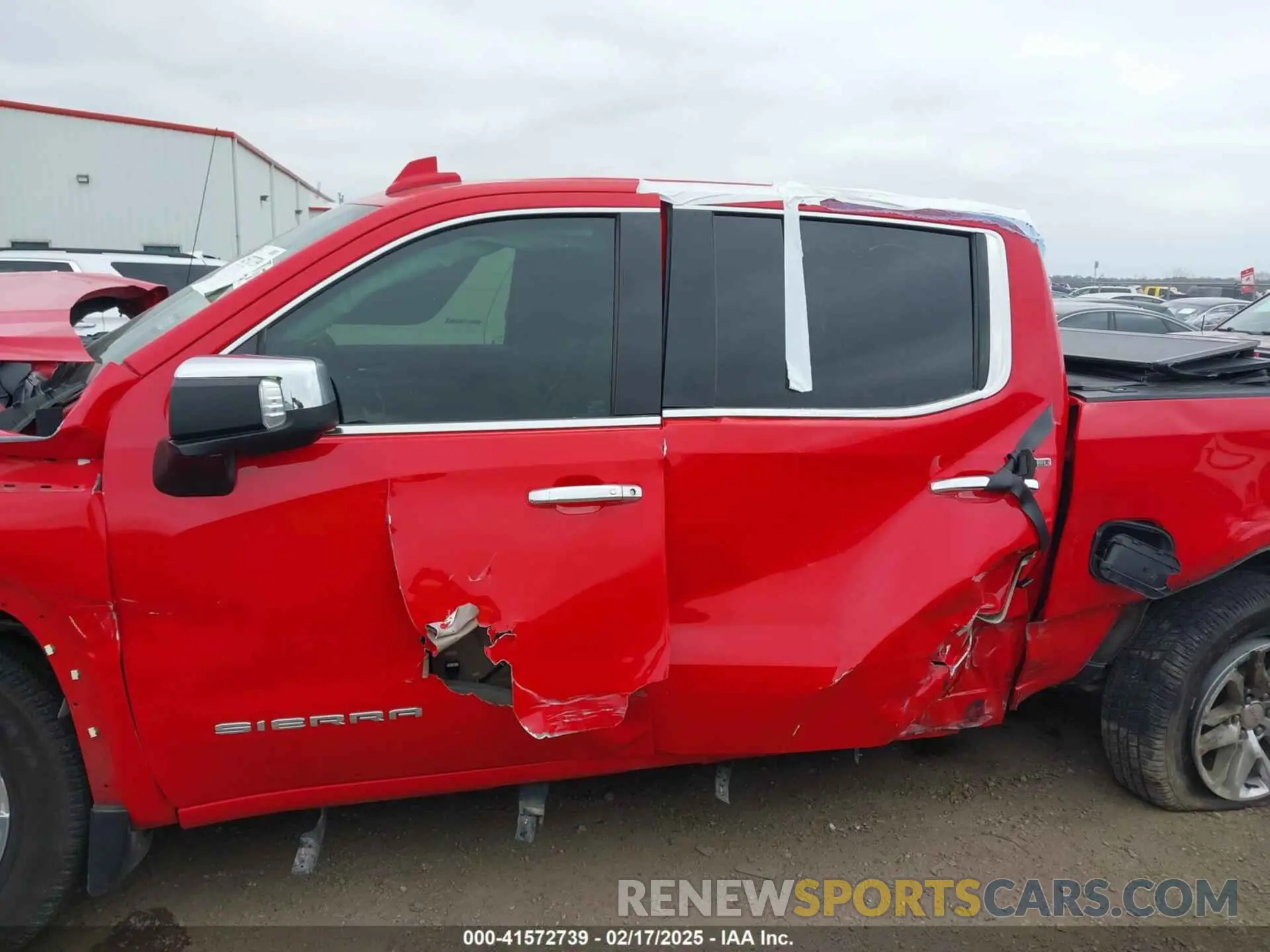 13 Photograph of a damaged car 3GTP8DED4LG163535 GMC SIERRA 1500 2020