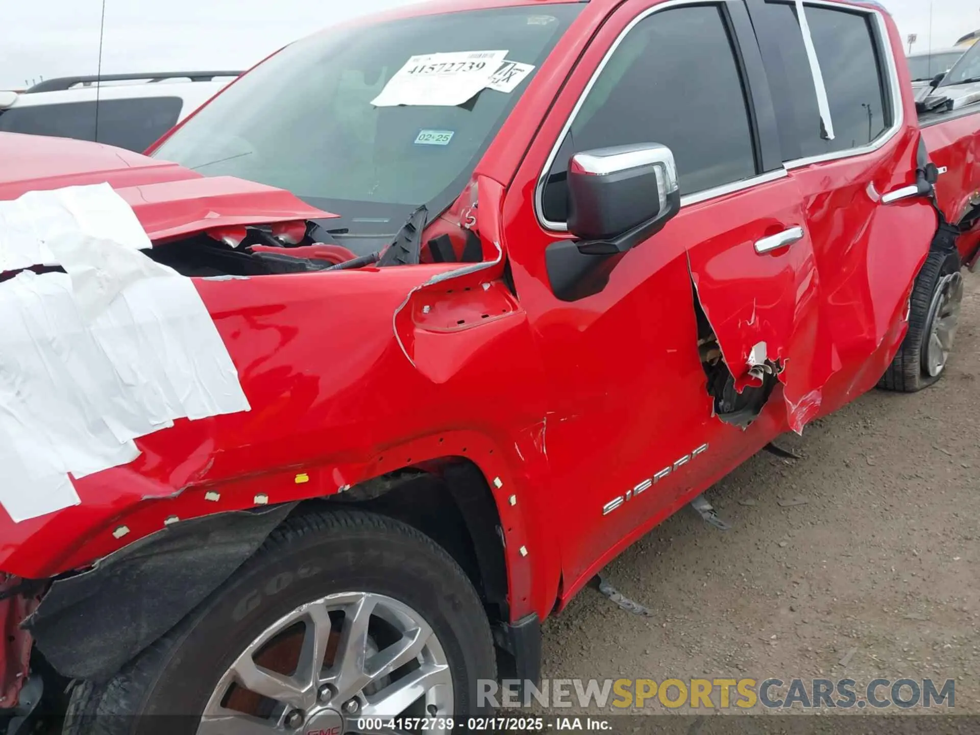 16 Photograph of a damaged car 3GTP8DED4LG163535 GMC SIERRA 1500 2020