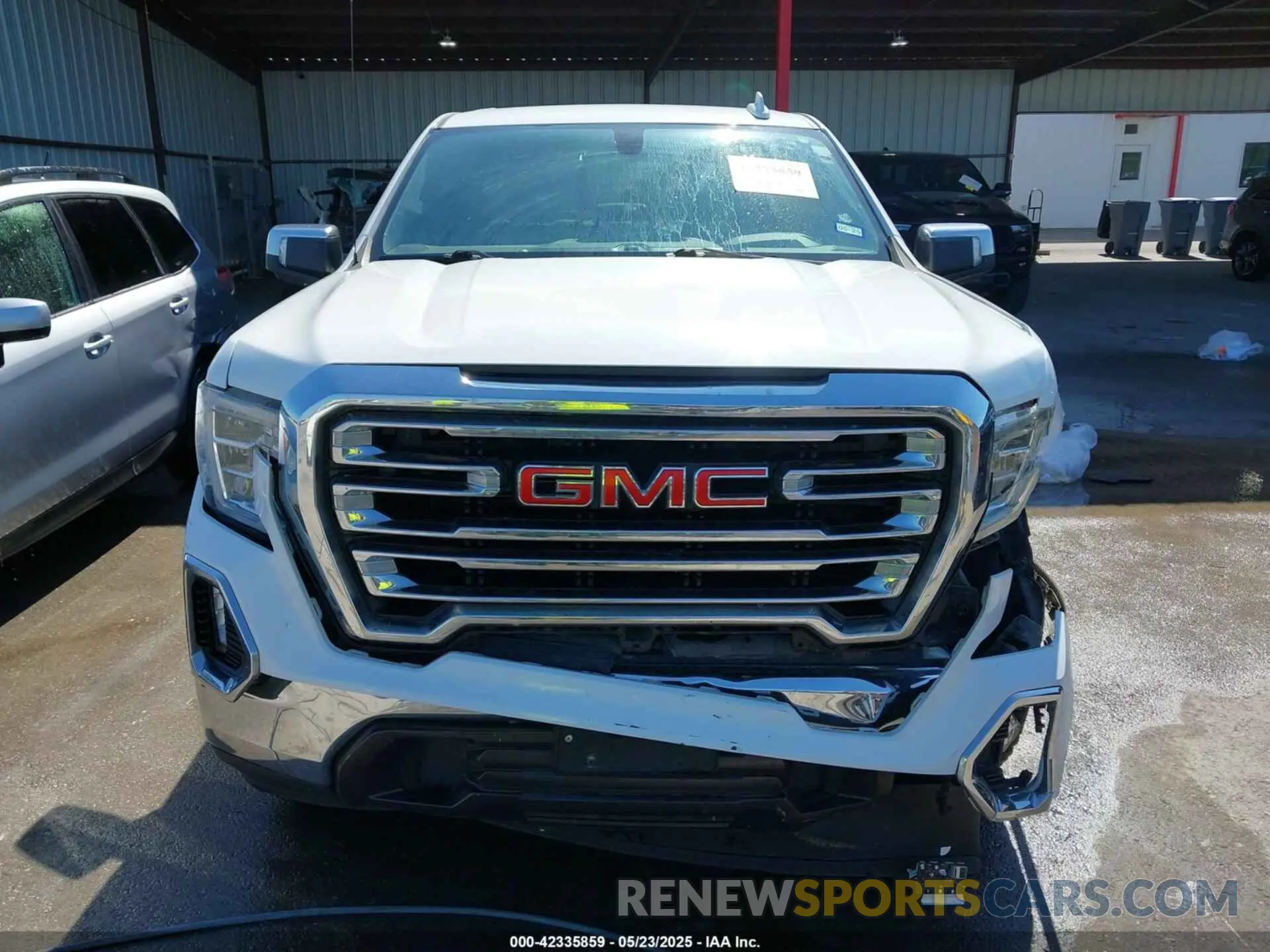 13 Photograph of a damaged car 3GTP8DED4LG208070 GMC SIERRA 1500 2020