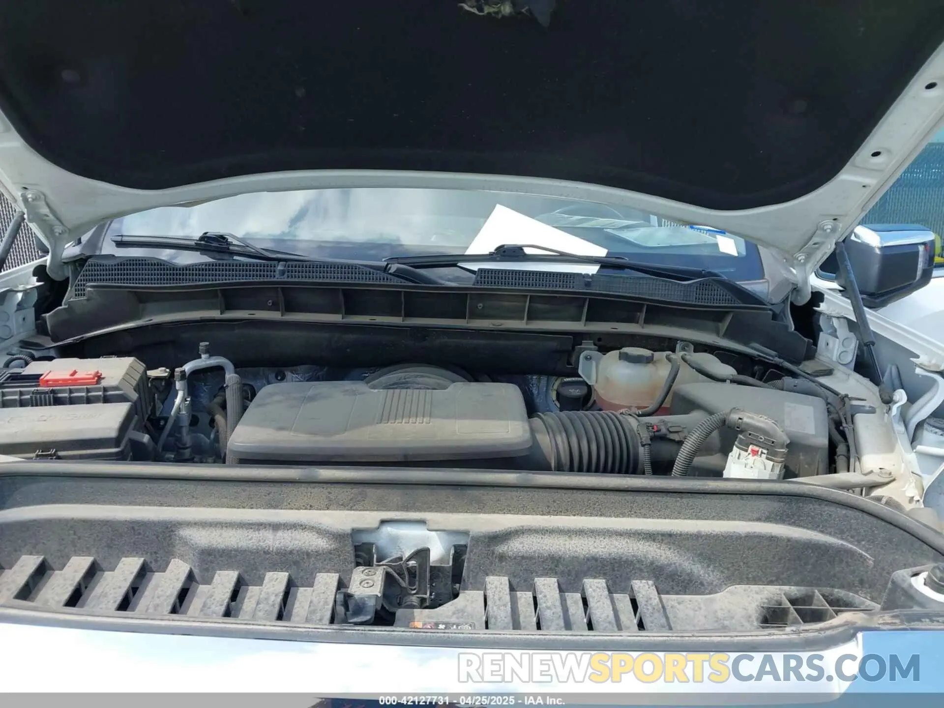 10 Photograph of a damaged car 3GTP8DED4LG260086 GMC SIERRA 1500 2020