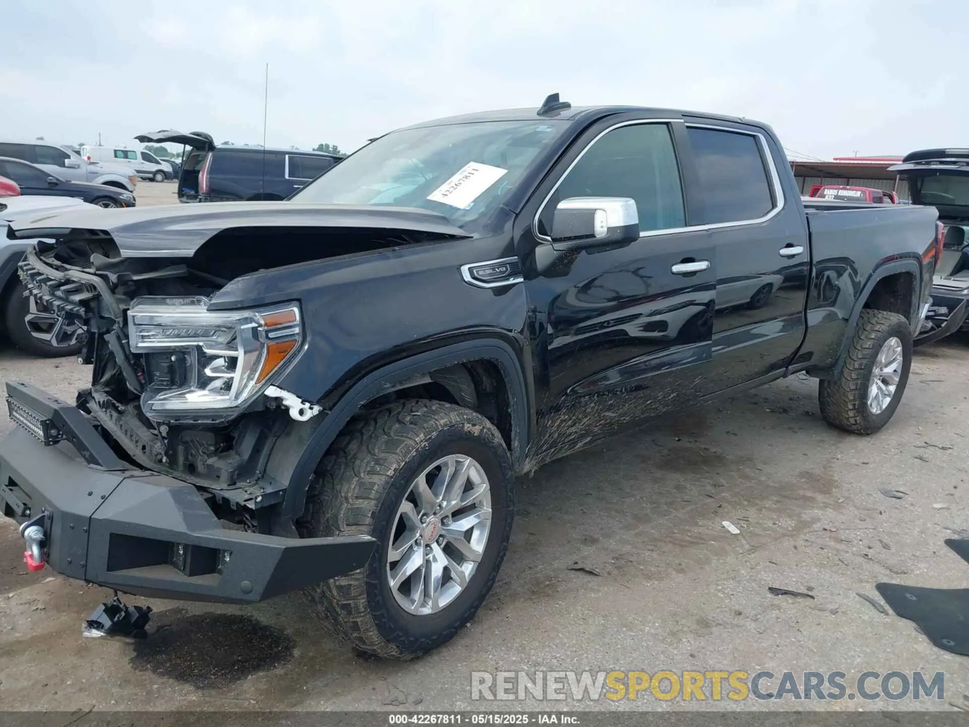 2 Photograph of a damaged car 3GTP8DED8LG293673 GMC SIERRA 1500 2020