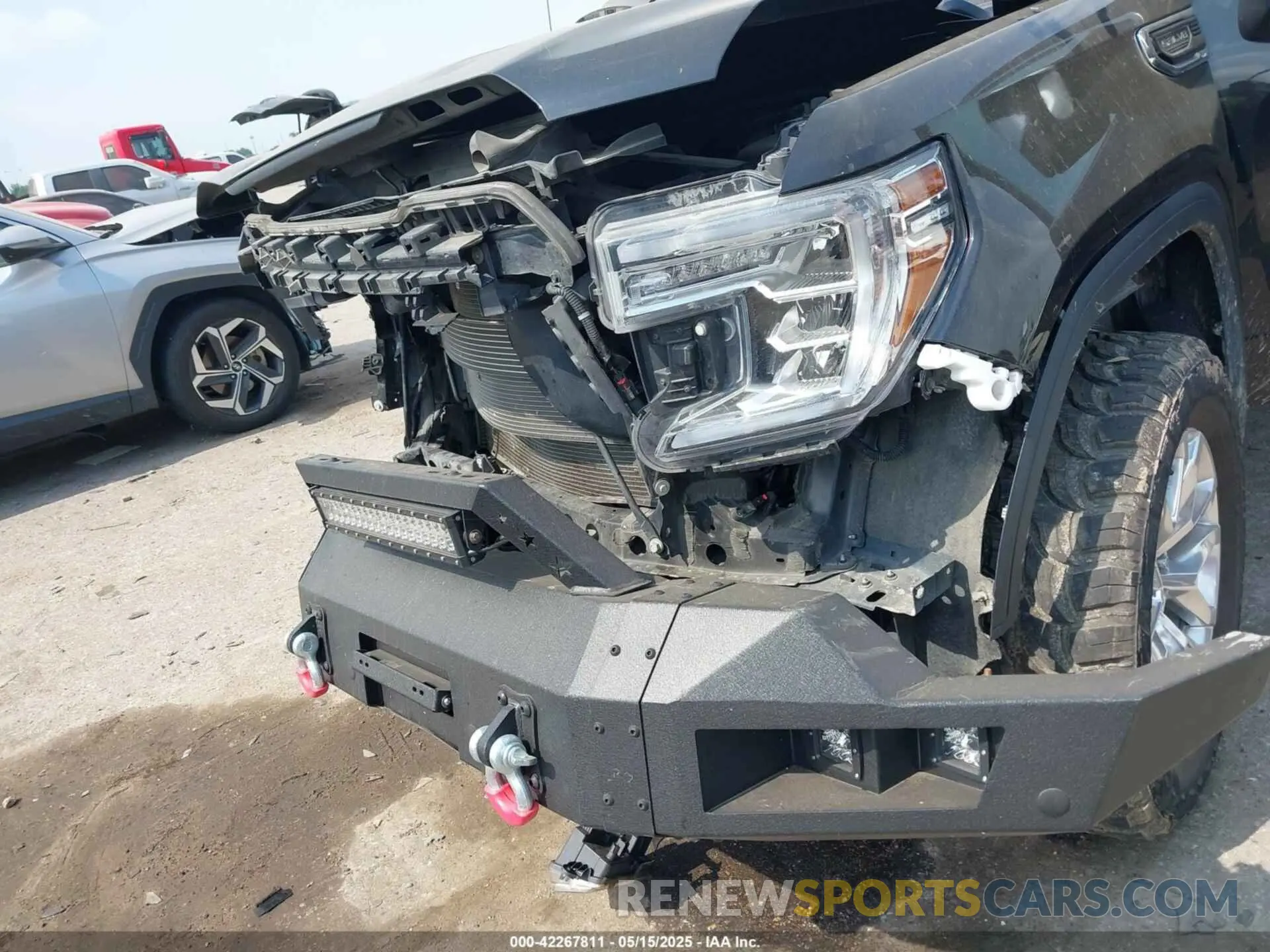 6 Photograph of a damaged car 3GTP8DED8LG293673 GMC SIERRA 1500 2020