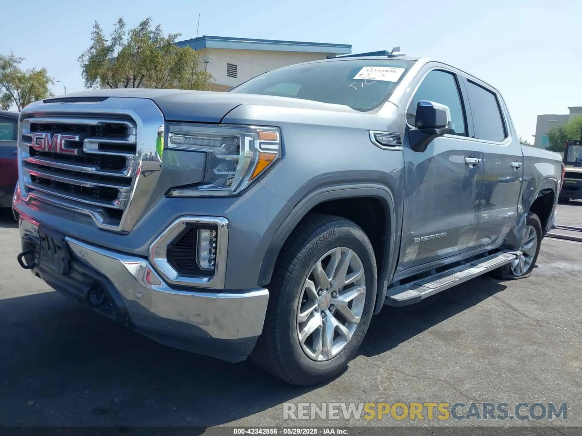 2 Photograph of a damaged car 3GTP8DED8LG378819 GMC SIERRA 1500 2020