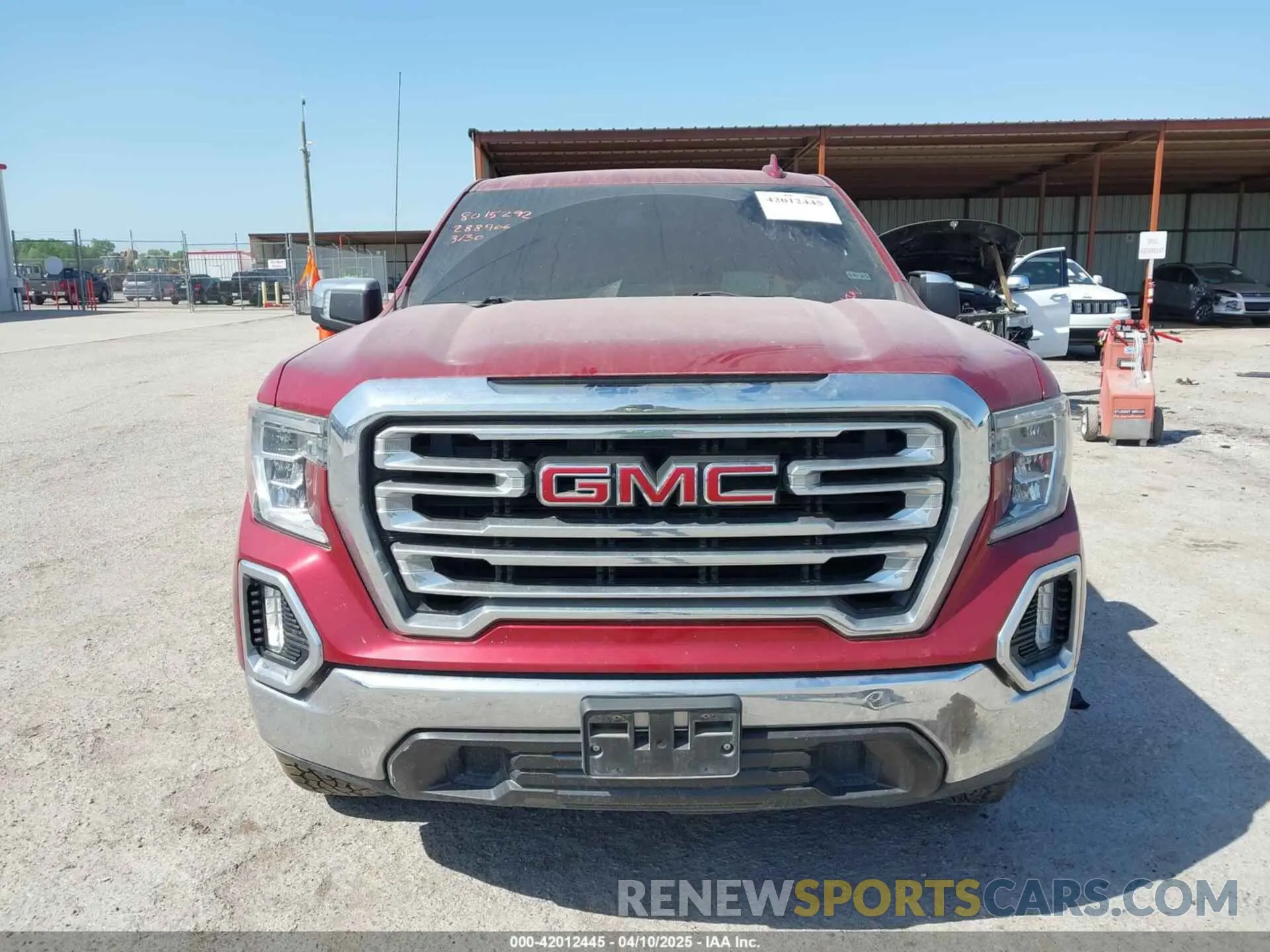 11 Photograph of a damaged car 3GTP8DED9LG288966 GMC SIERRA 1500 2020