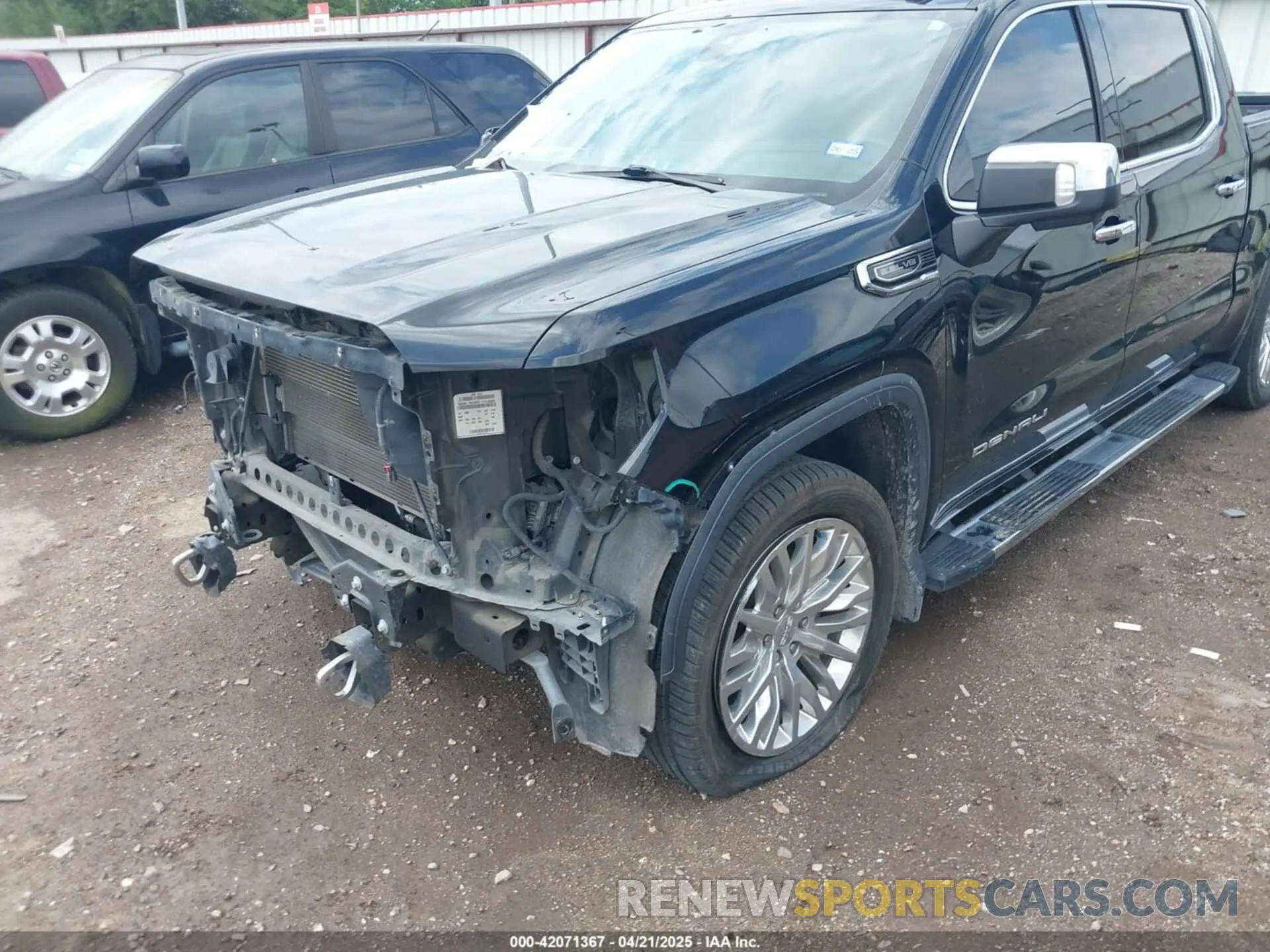 6 Photograph of a damaged car 3GTP8FED7LG284281 GMC SIERRA 1500 2020