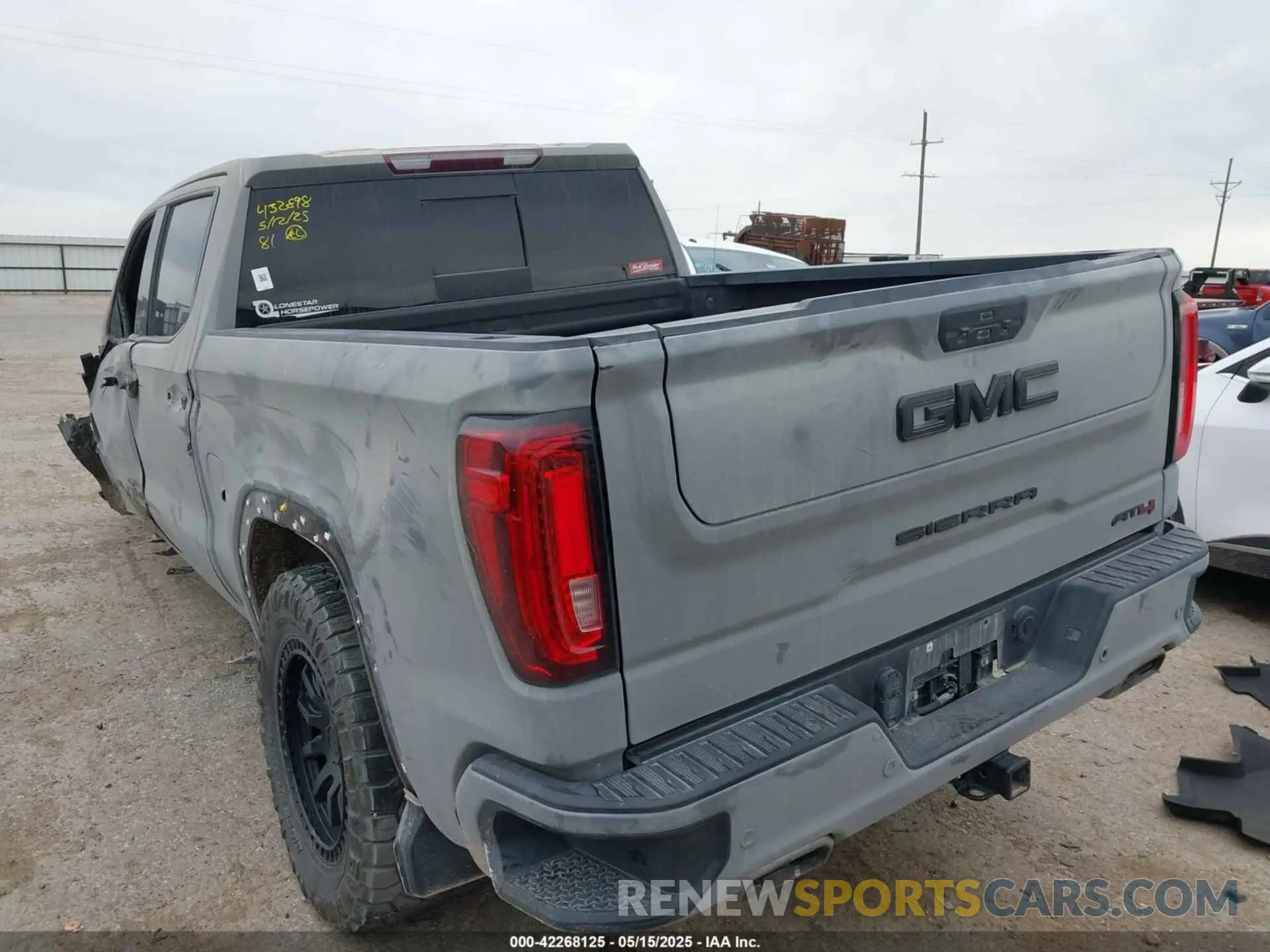 3 Photograph of a damaged car 3GTP9EEL1LG307584 GMC SIERRA 1500 2020