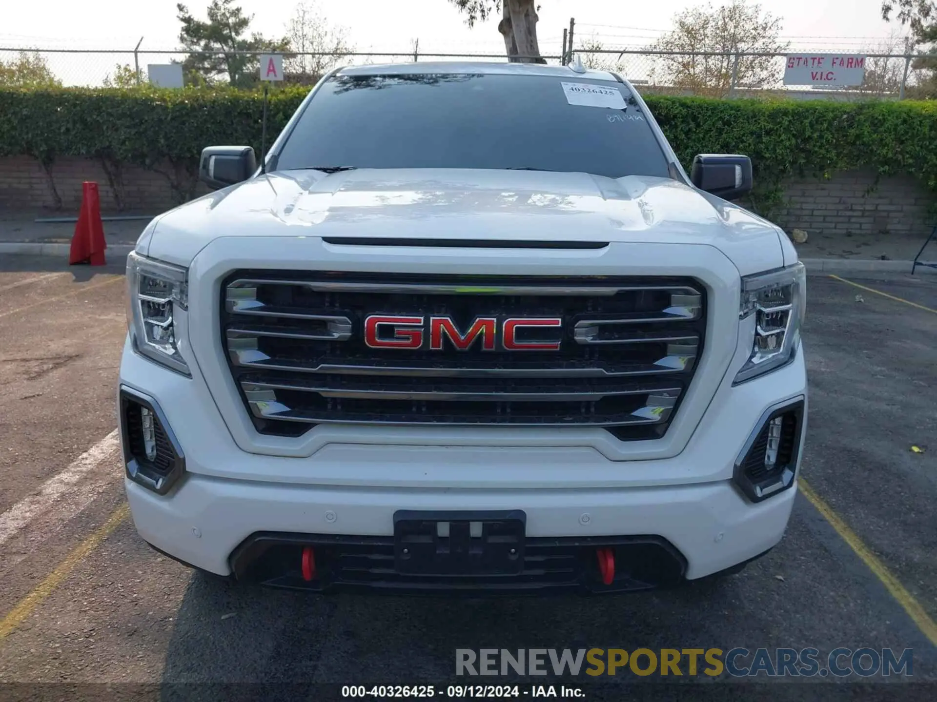 11 Photograph of a damaged car 3GTP9EEL3LG231317 GMC SIERRA 1500 2020