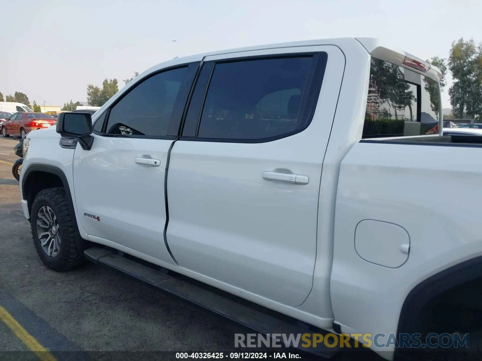 13 Photograph of a damaged car 3GTP9EEL3LG231317 GMC SIERRA 1500 2020