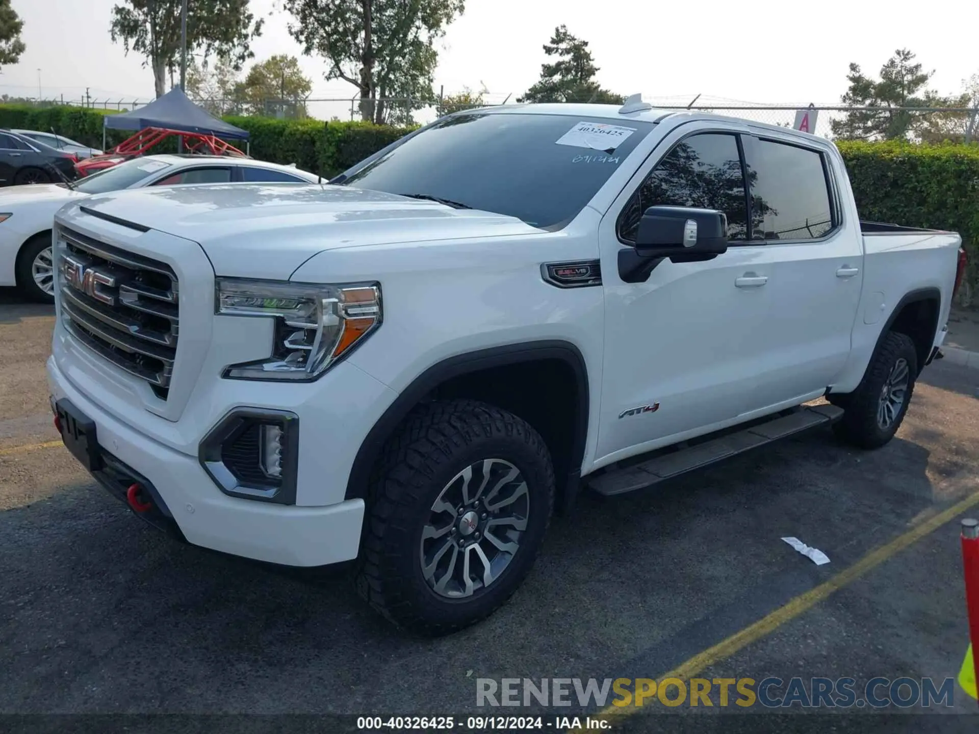 2 Photograph of a damaged car 3GTP9EEL3LG231317 GMC SIERRA 1500 2020