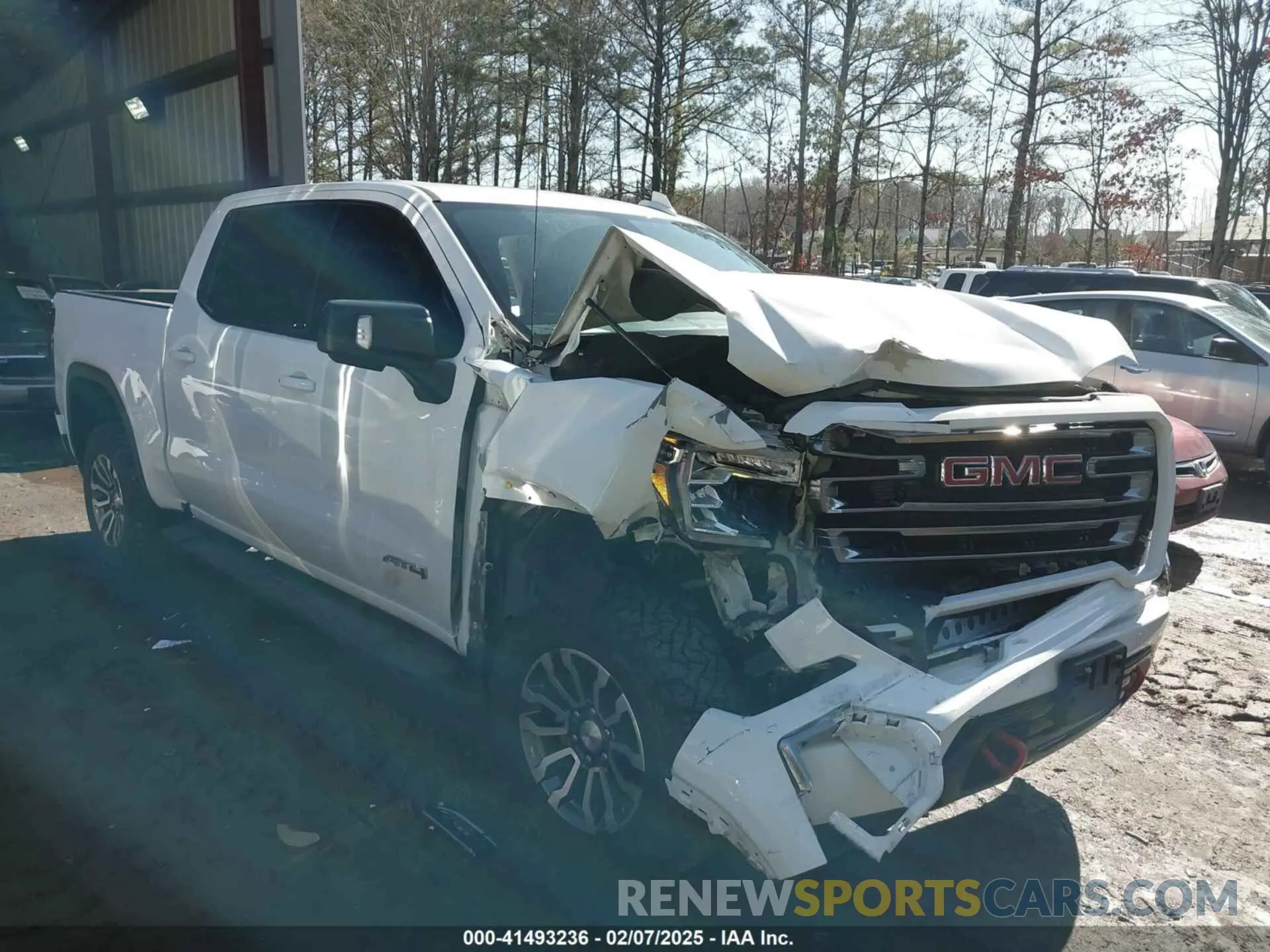 1 Photograph of a damaged car 3GTP9EEL5LG323786 GMC SIERRA 1500 2020