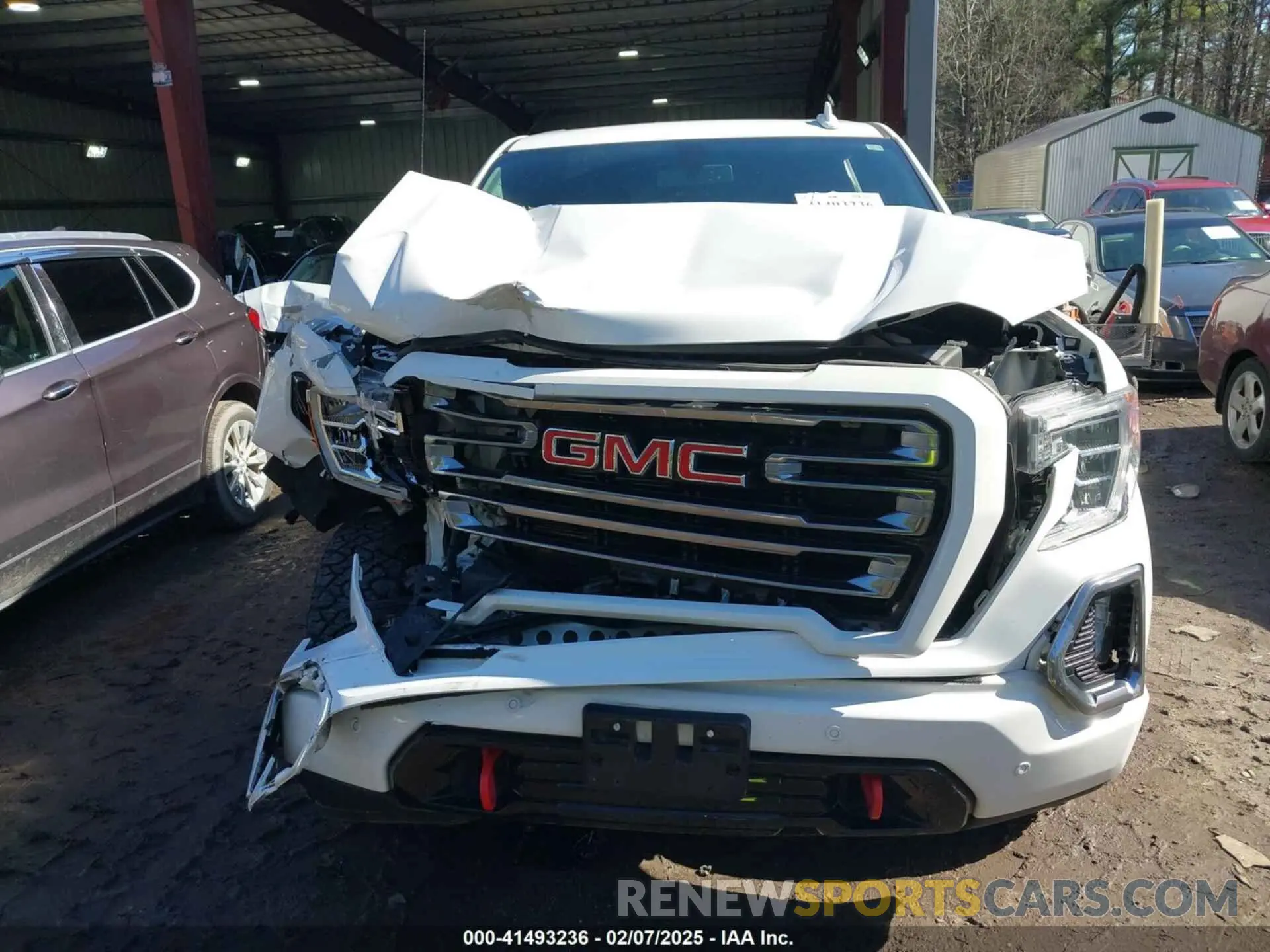 12 Photograph of a damaged car 3GTP9EEL5LG323786 GMC SIERRA 1500 2020