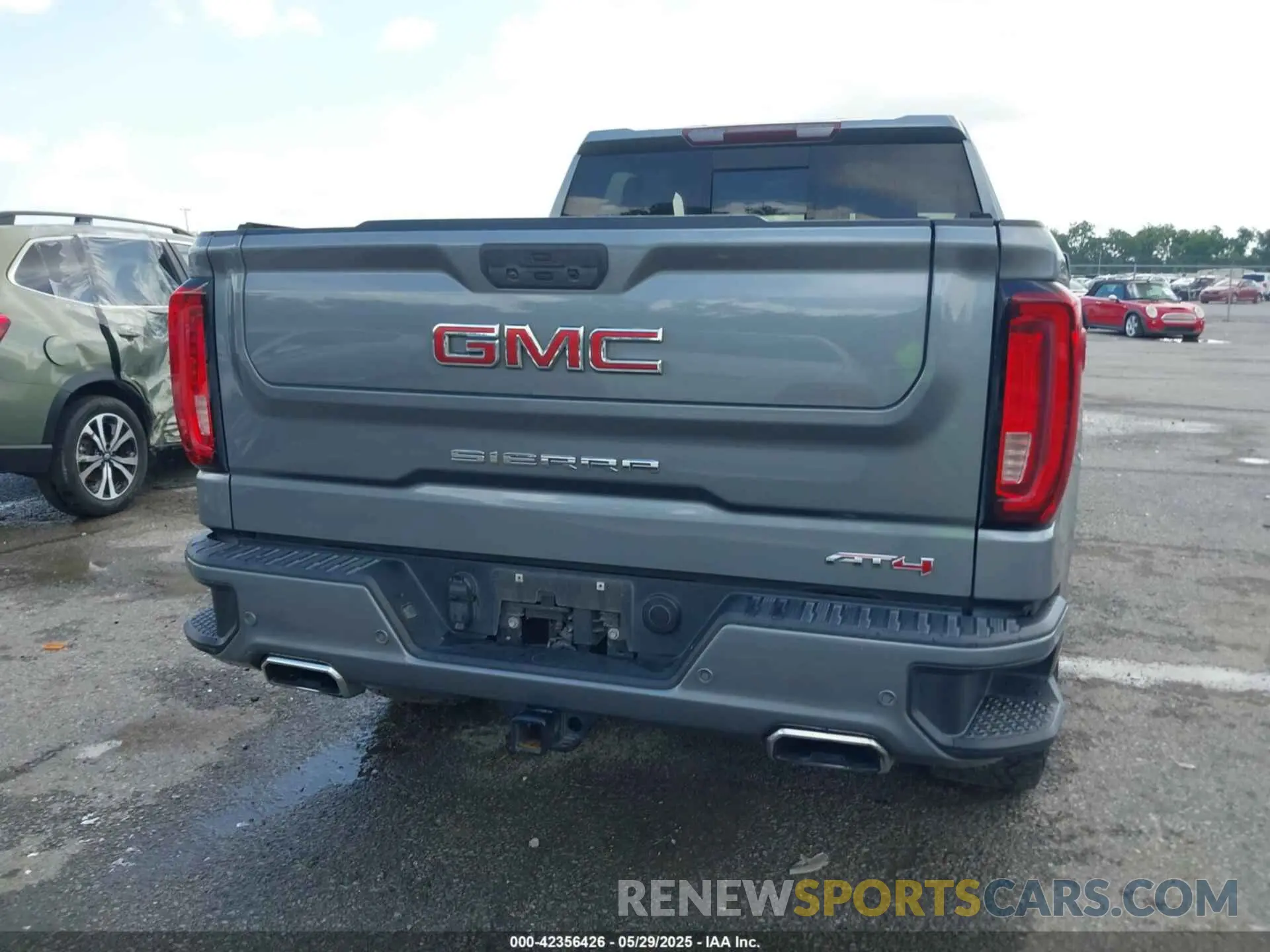 16 Photograph of a damaged car 3GTP9EEL5LG387844 GMC SIERRA 1500 2020