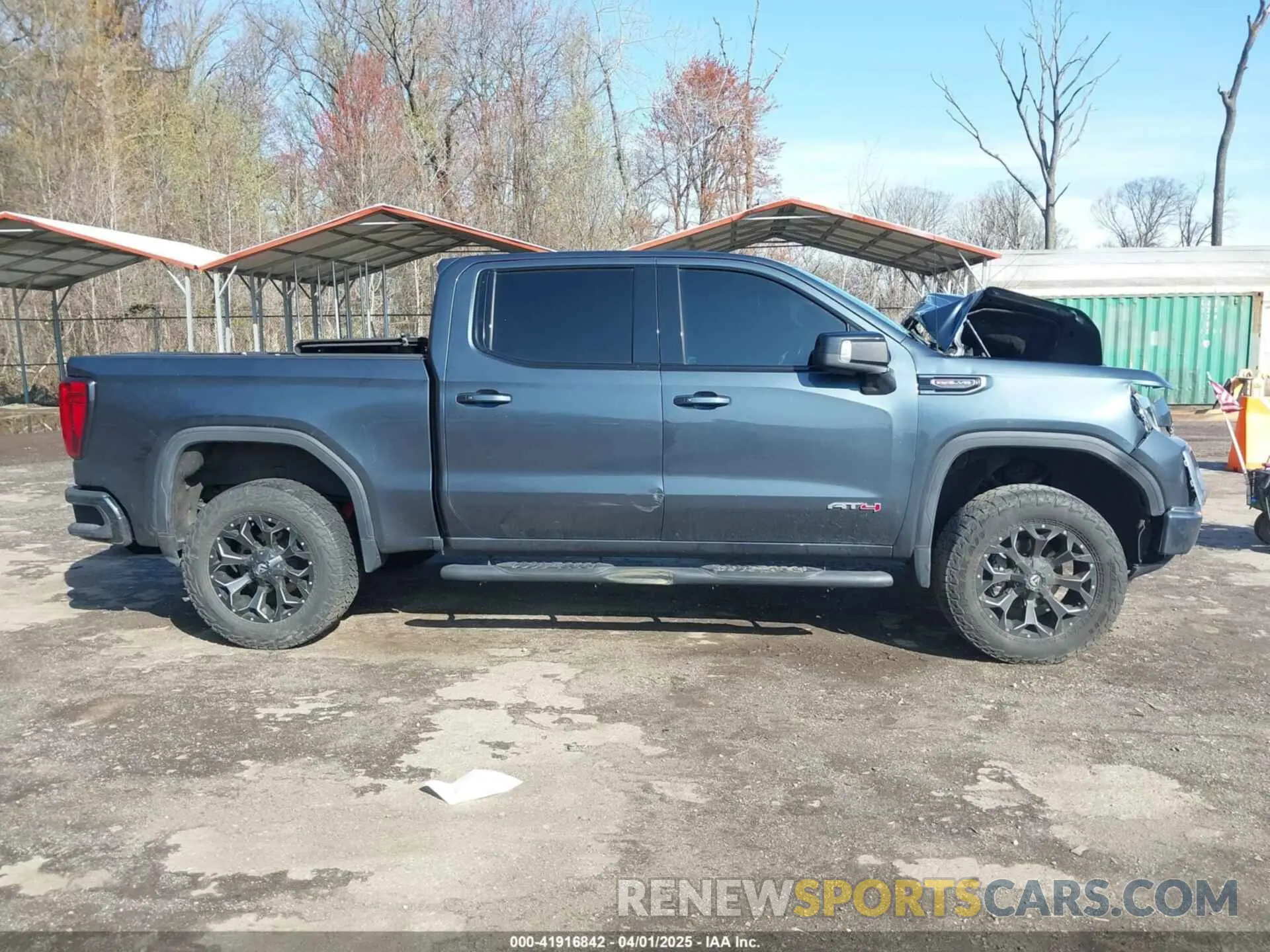13 Photograph of a damaged car 3GTP9EEL5LG439490 GMC SIERRA 1500 2020