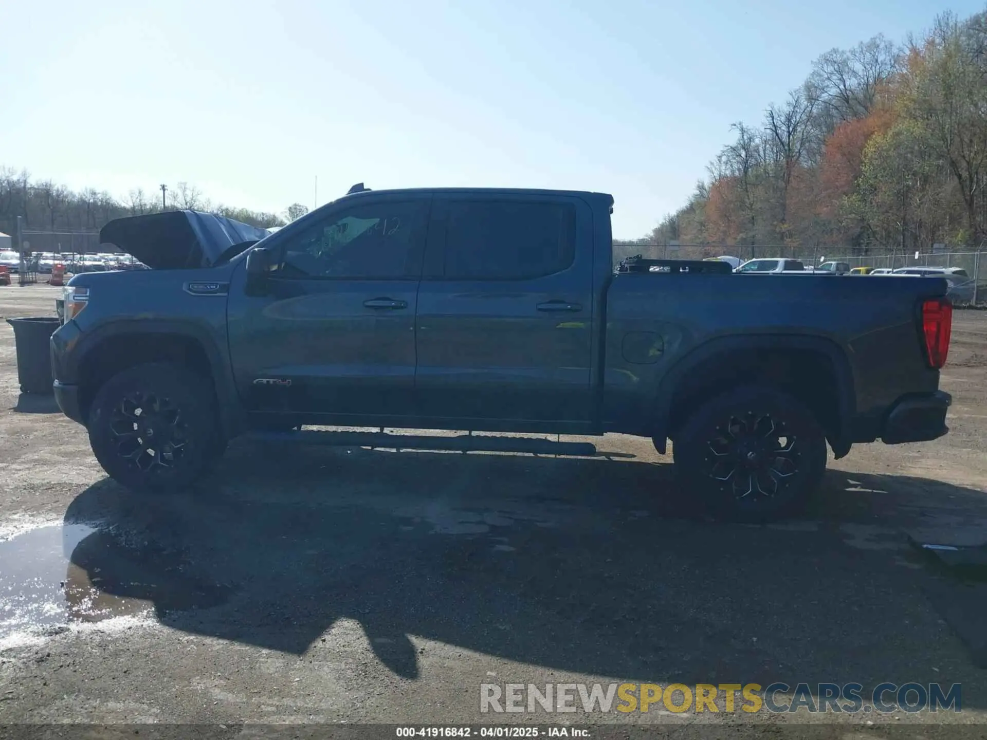 14 Photograph of a damaged car 3GTP9EEL5LG439490 GMC SIERRA 1500 2020