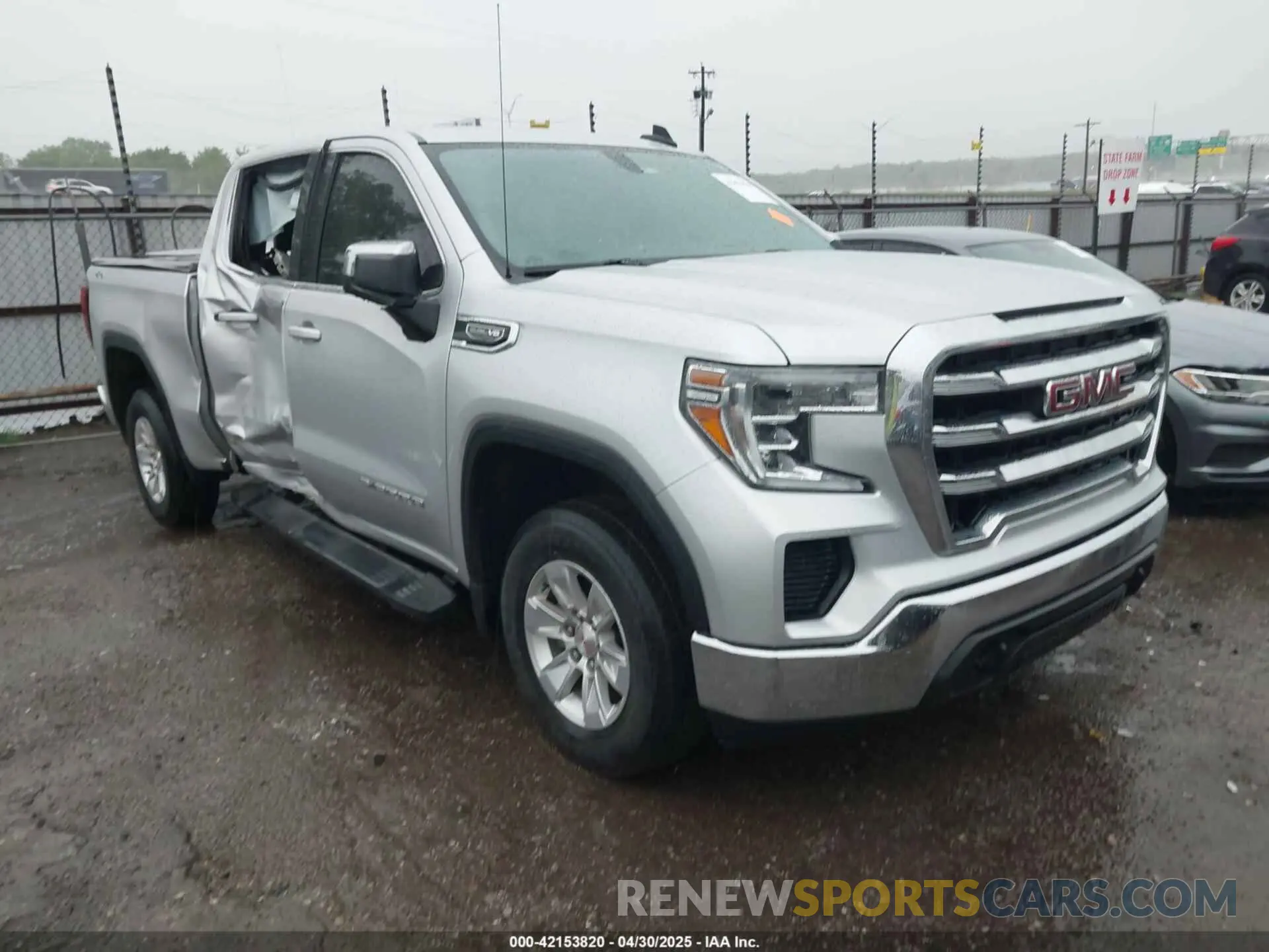1 Photograph of a damaged car 3GTU9BED1LG311970 GMC SIERRA 1500 2020