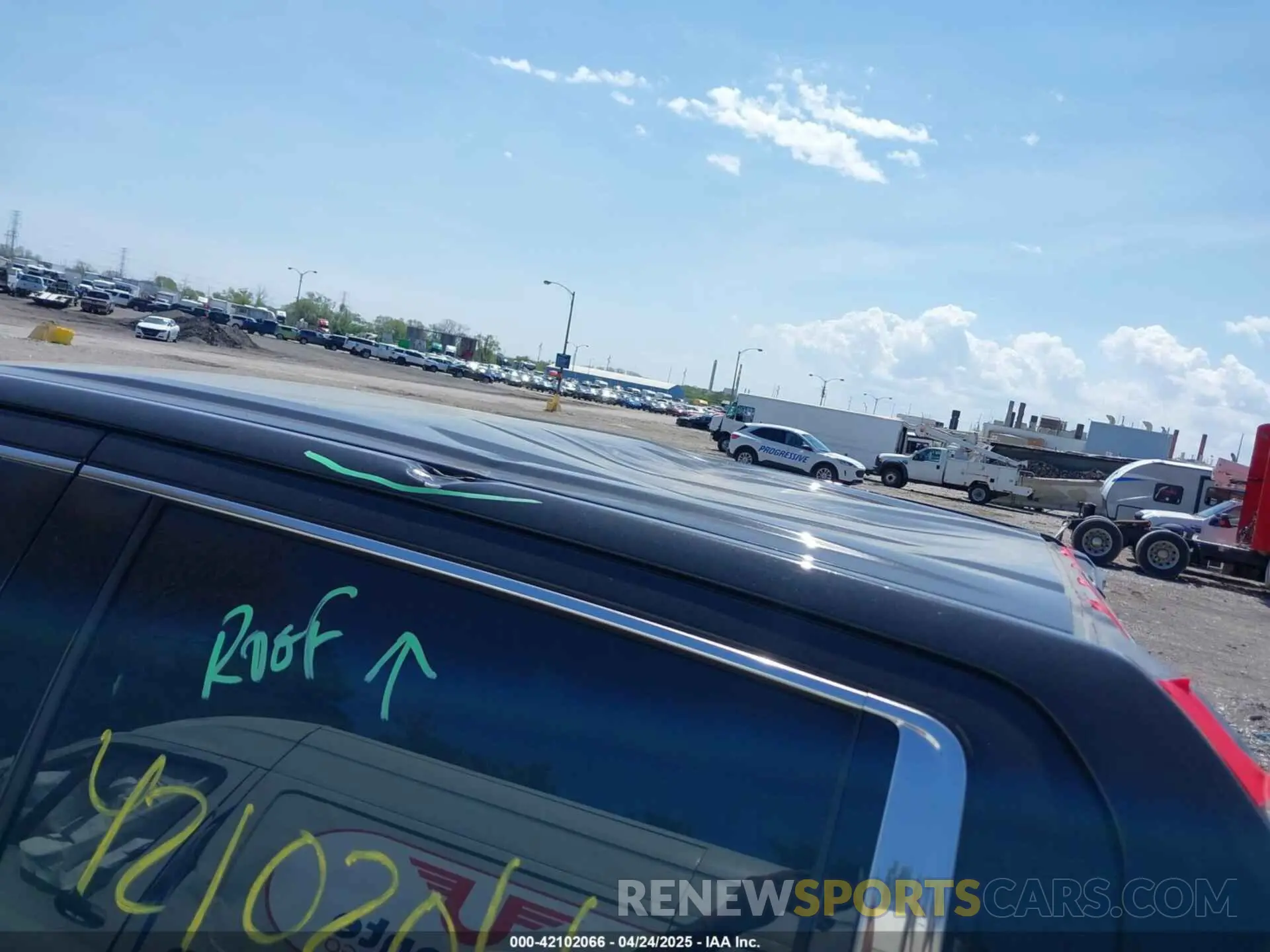 17 Photograph of a damaged car 3GTU9BED1LG343169 GMC SIERRA 1500 2020