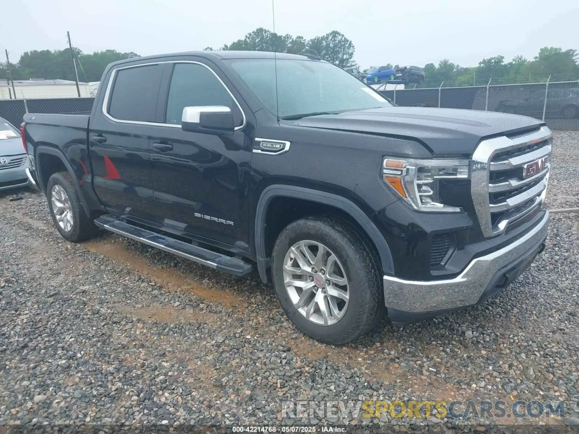 1 Photograph of a damaged car 3GTU9BED5LG329260 GMC SIERRA 1500 2020