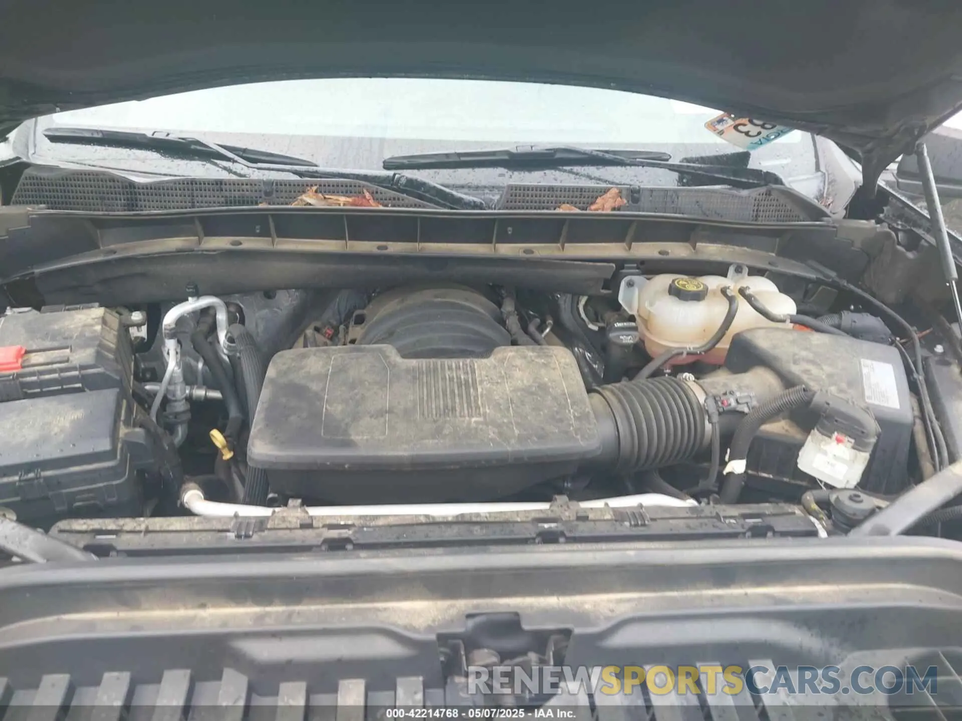10 Photograph of a damaged car 3GTU9BED5LG329260 GMC SIERRA 1500 2020