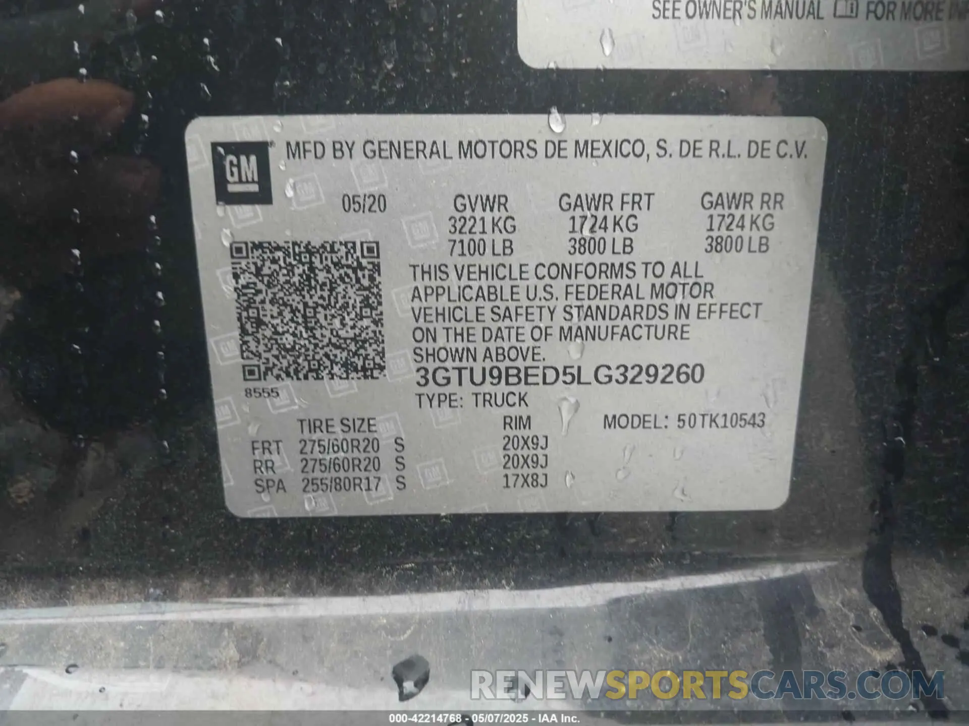 9 Photograph of a damaged car 3GTU9BED5LG329260 GMC SIERRA 1500 2020