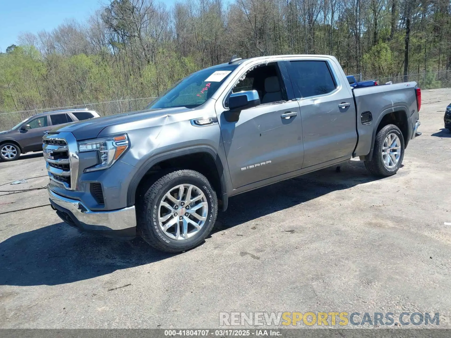 2 Photograph of a damaged car 3GTU9BET1LG446146 GMC SIERRA 1500 2020