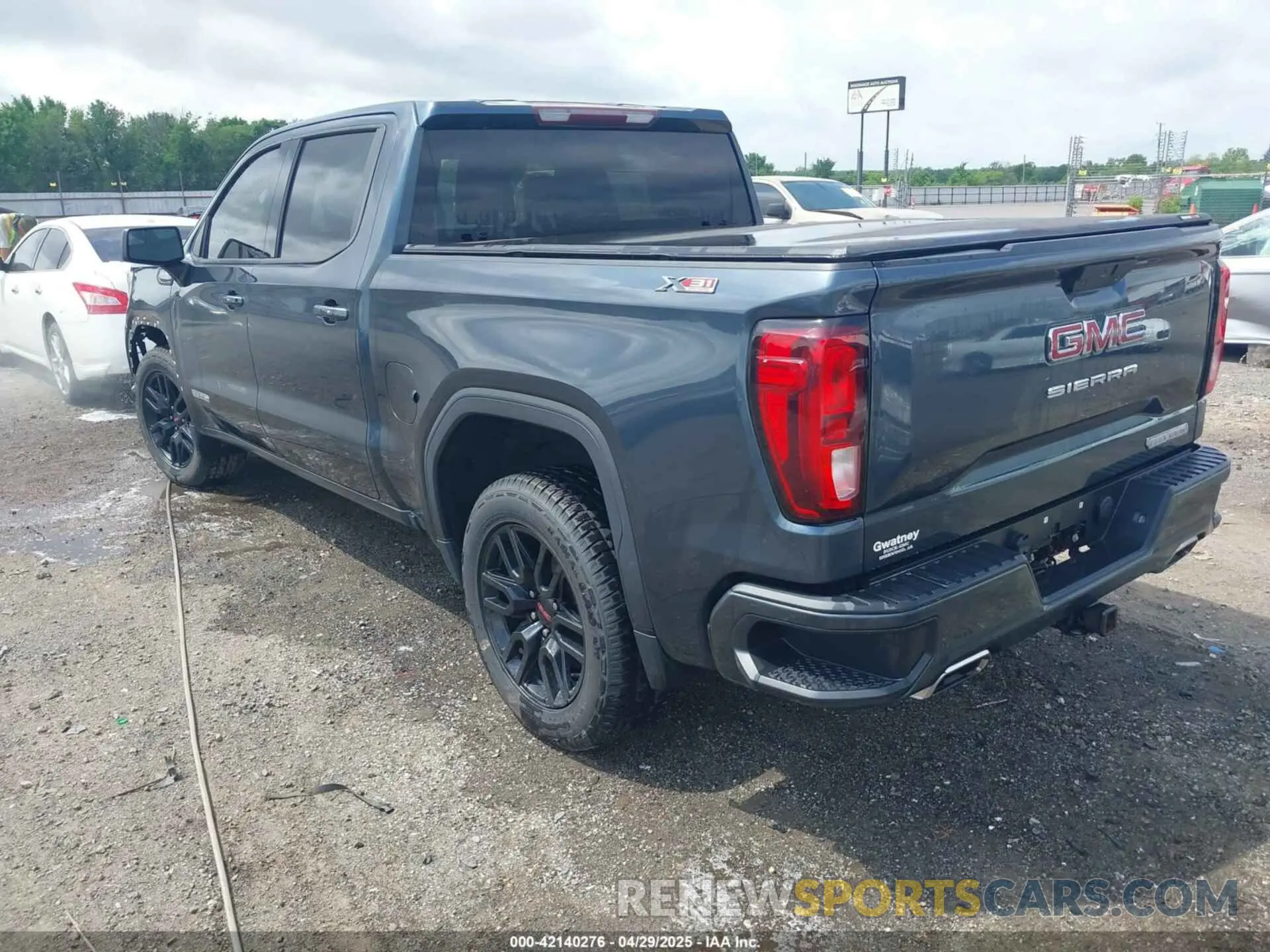 3 Photograph of a damaged car 3GTU9CED9LG309633 GMC SIERRA 1500 2020