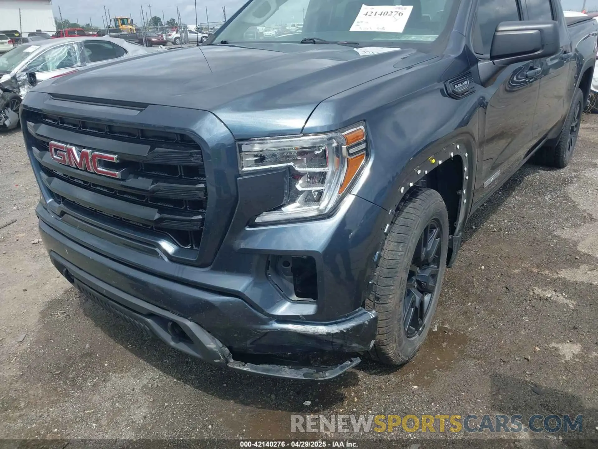 6 Photograph of a damaged car 3GTU9CED9LG309633 GMC SIERRA 1500 2020