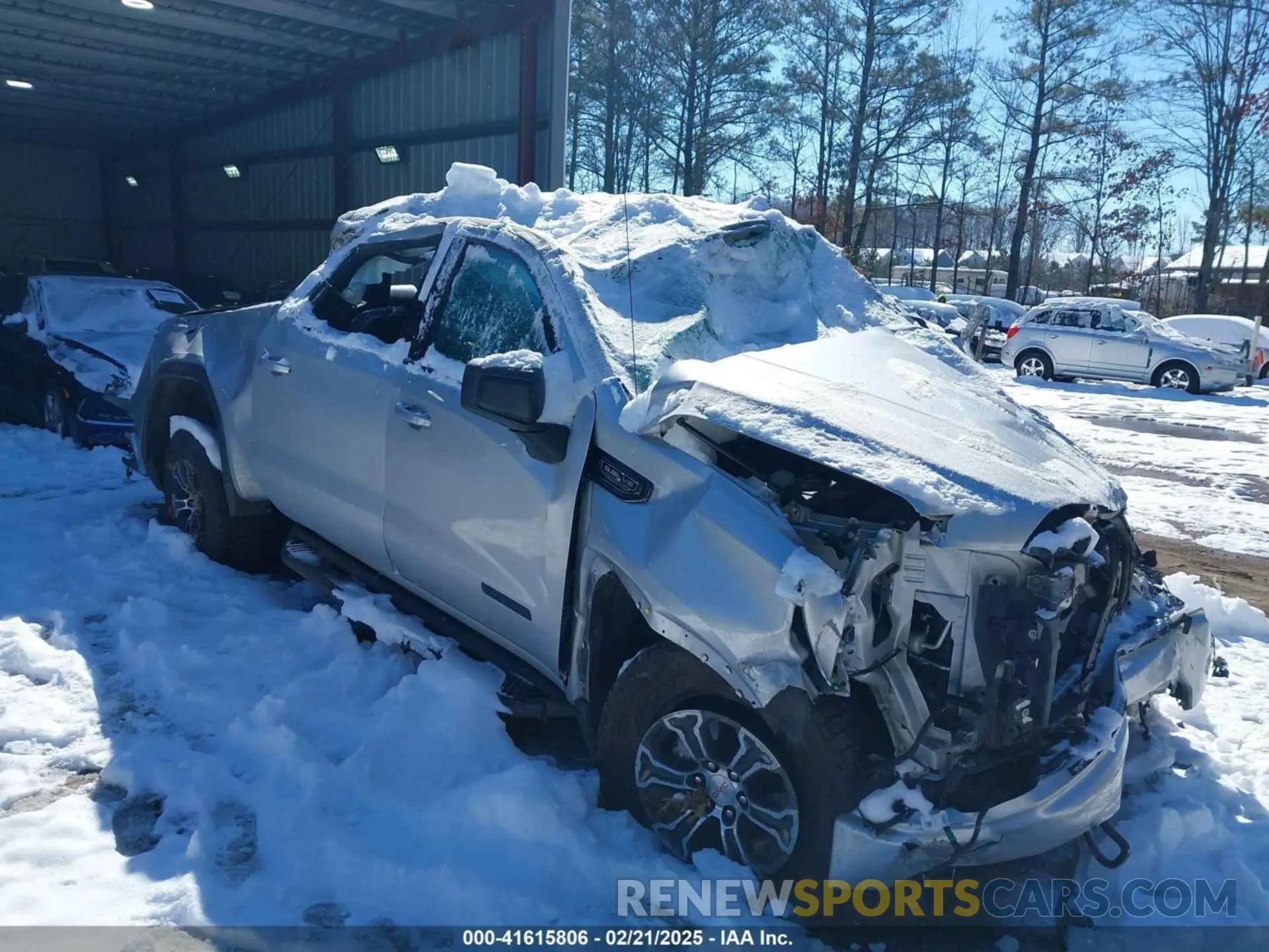 1 Photograph of a damaged car 3GTU9CEDXLG164747 GMC SIERRA 1500 2020