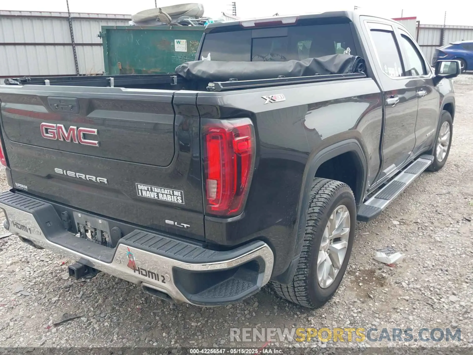 4 Photograph of a damaged car 3GTU9DED1LG146563 GMC SIERRA 1500 2020