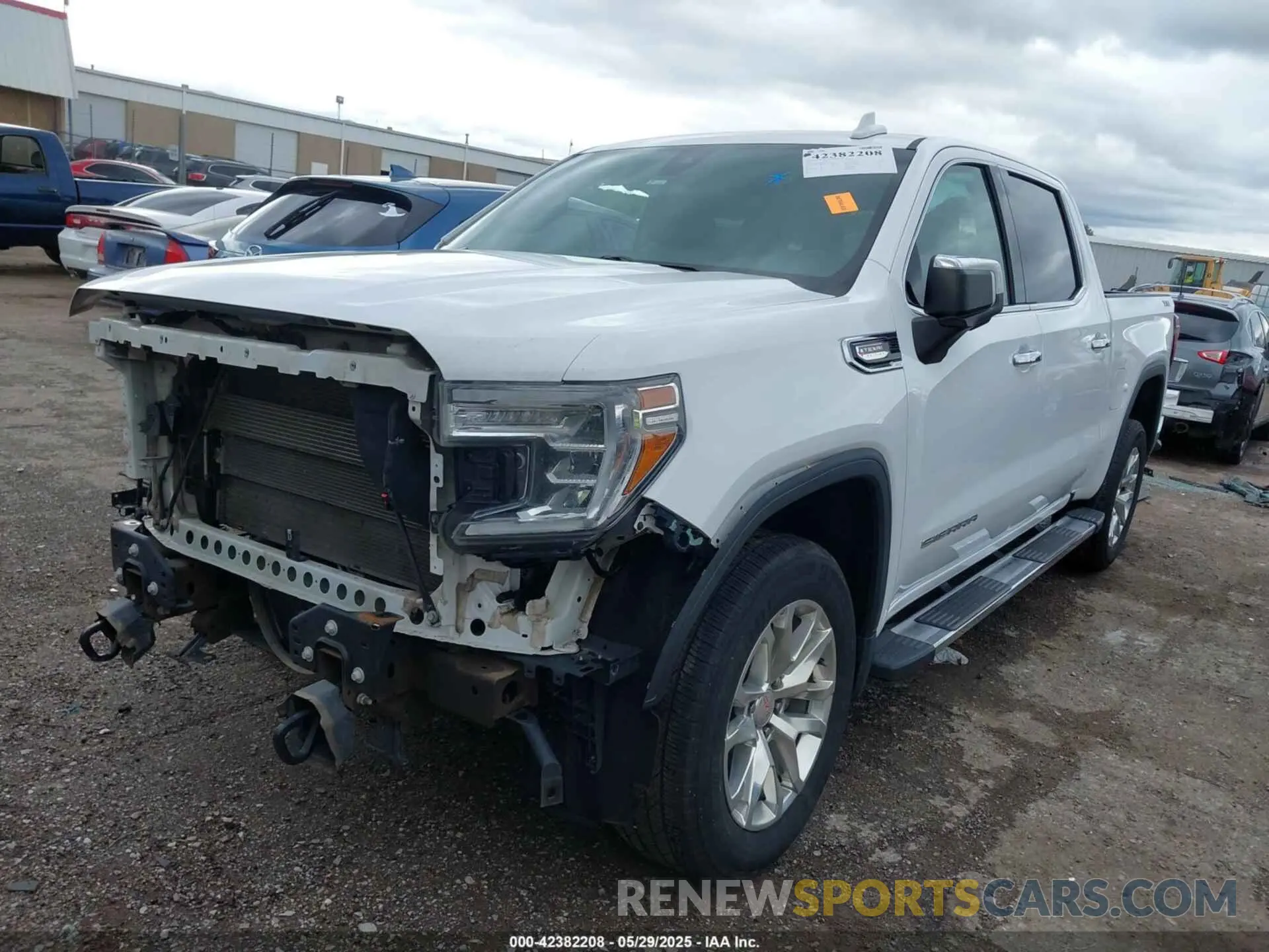 2 Photograph of a damaged car 3GTU9DED1LG352675 GMC SIERRA 1500 2020