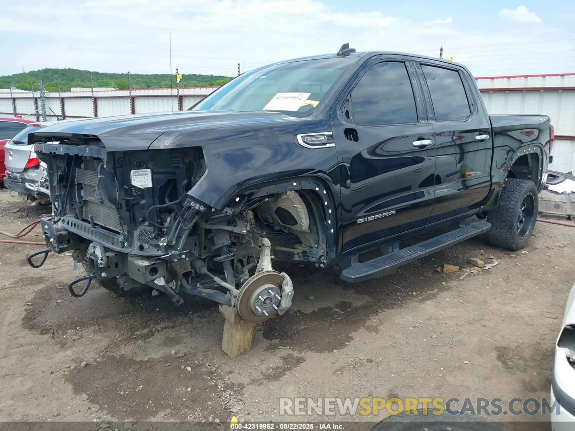 2 Photograph of a damaged car 3GTU9DED6LG133243 GMC SIERRA 1500 2020