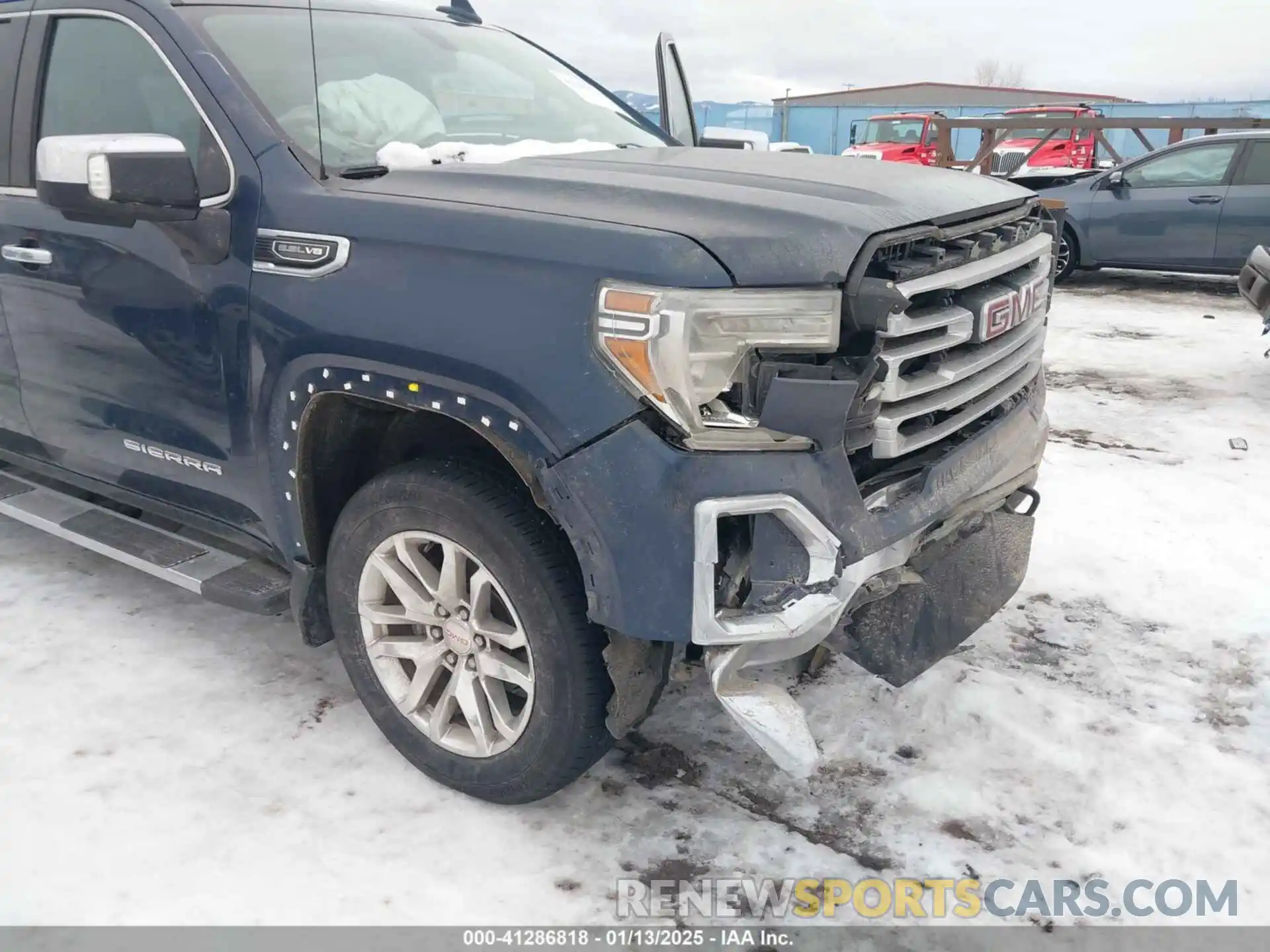 17 Photograph of a damaged car 3GTU9DED7LG343723 GMC SIERRA 1500 2020