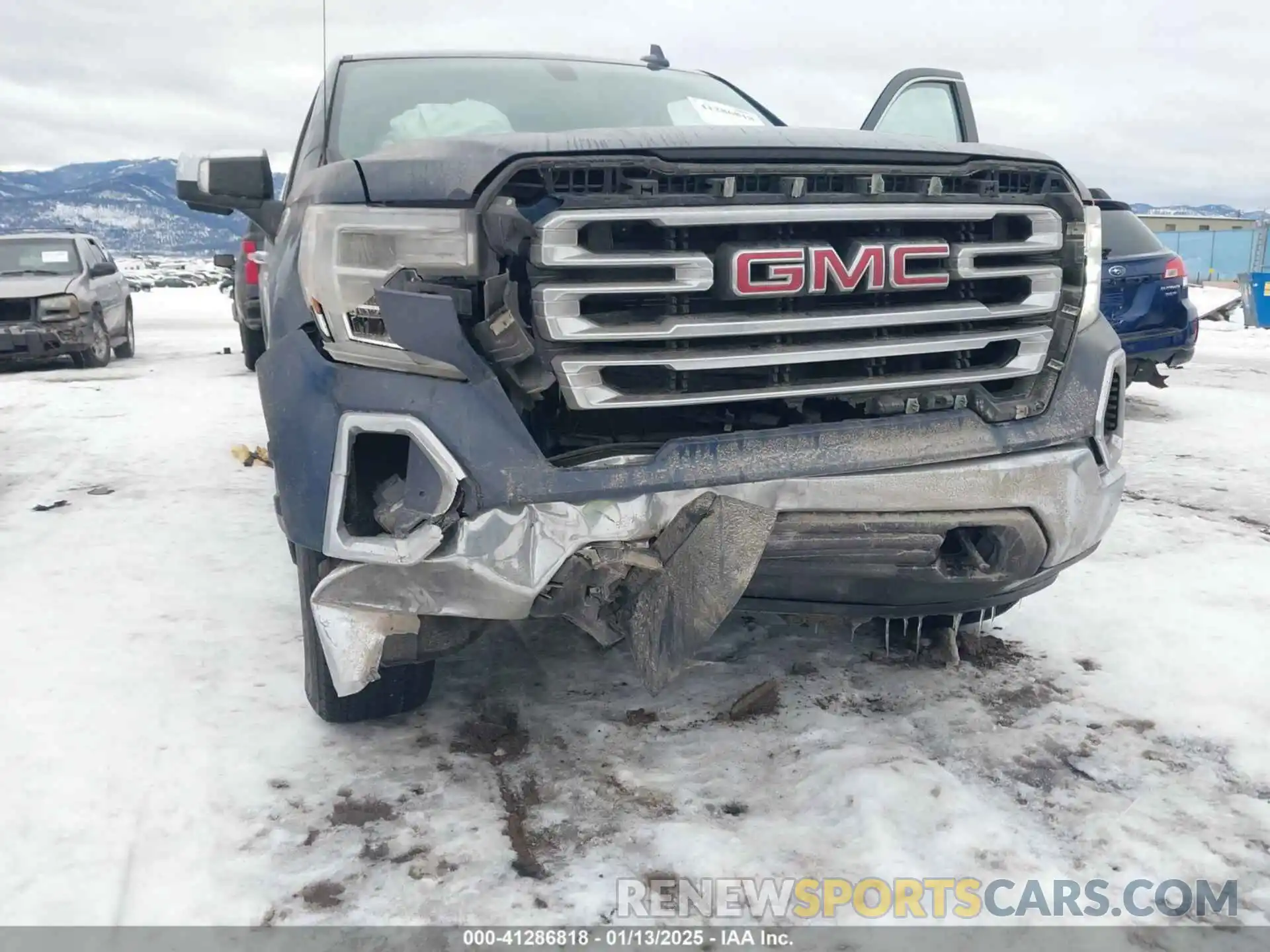 6 Photograph of a damaged car 3GTU9DED7LG343723 GMC SIERRA 1500 2020