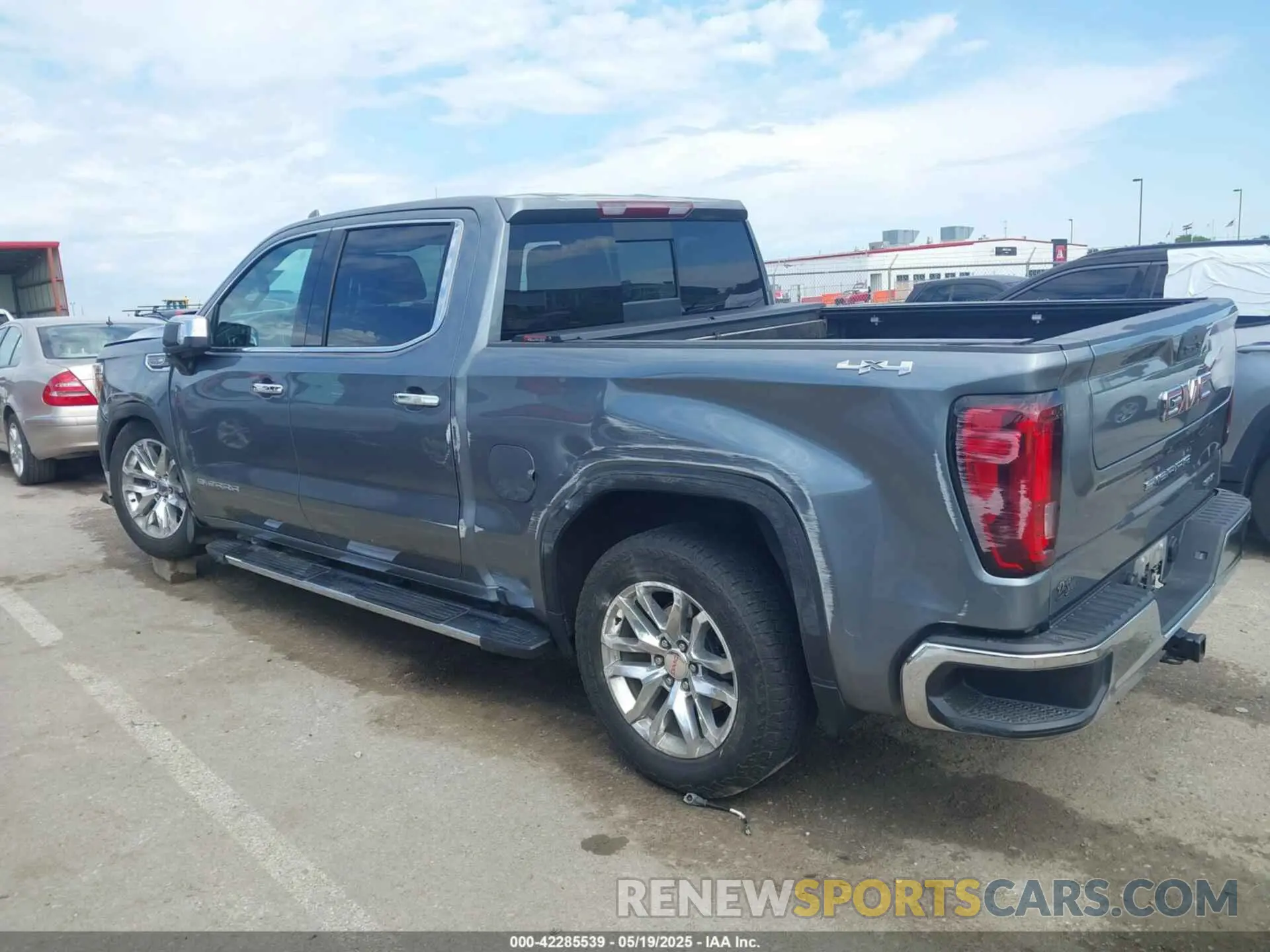 15 Photograph of a damaged car 3GTU9DED8LG417473 GMC SIERRA 1500 2020