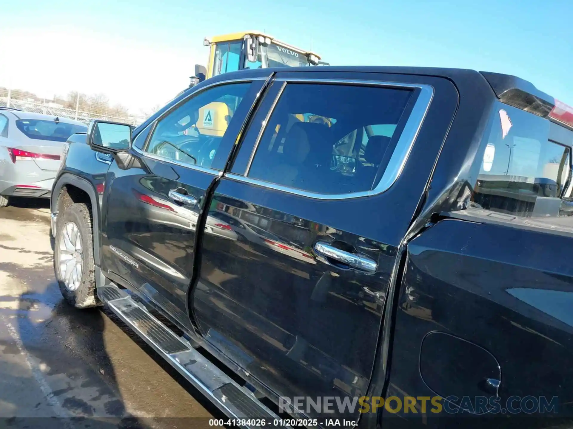 13 Photograph of a damaged car 3GTU9DEDXLG160073 GMC SIERRA 1500 2020