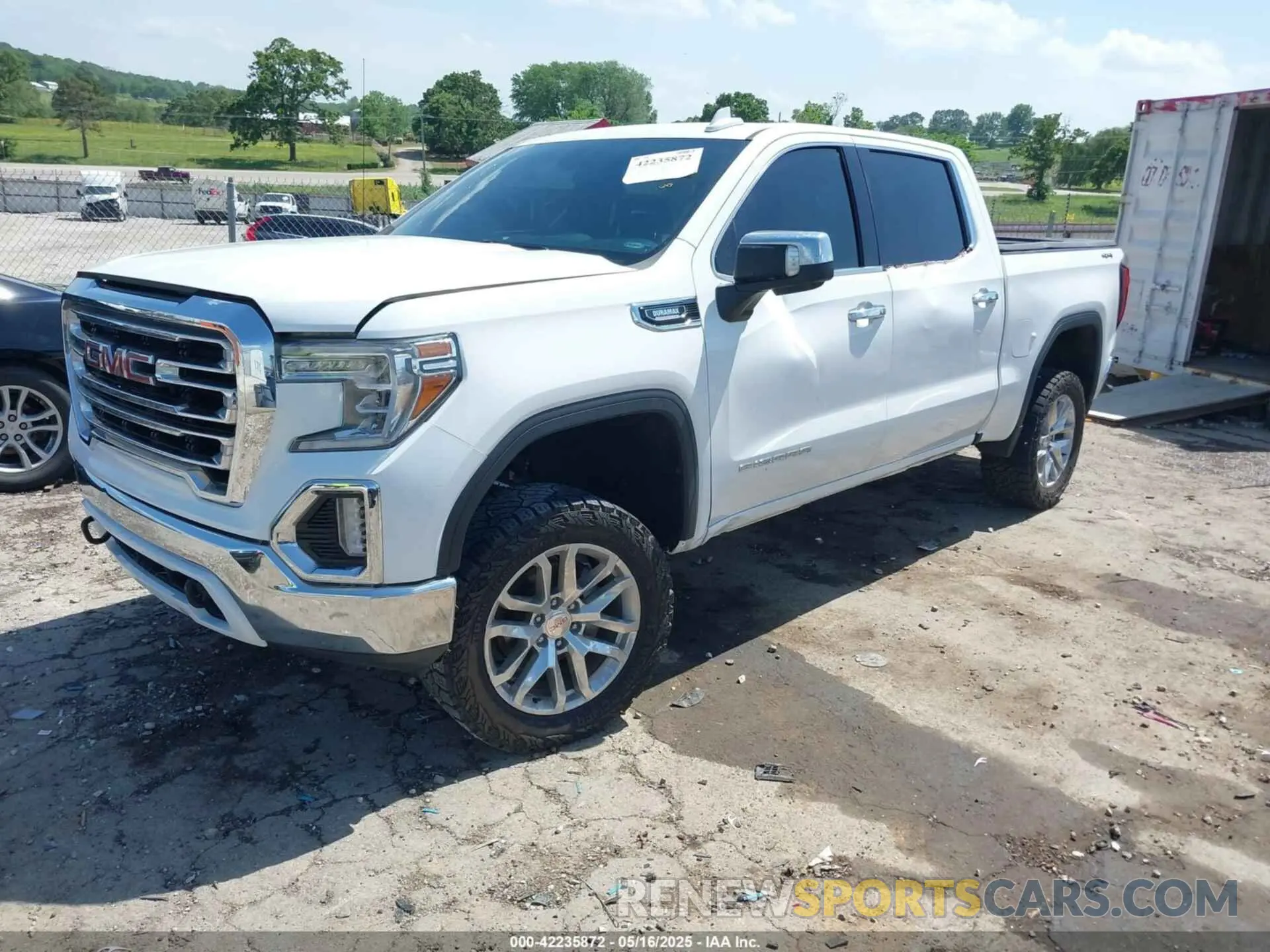 2 Photograph of a damaged car 3GTU9DET8LG244836 GMC SIERRA 1500 2020