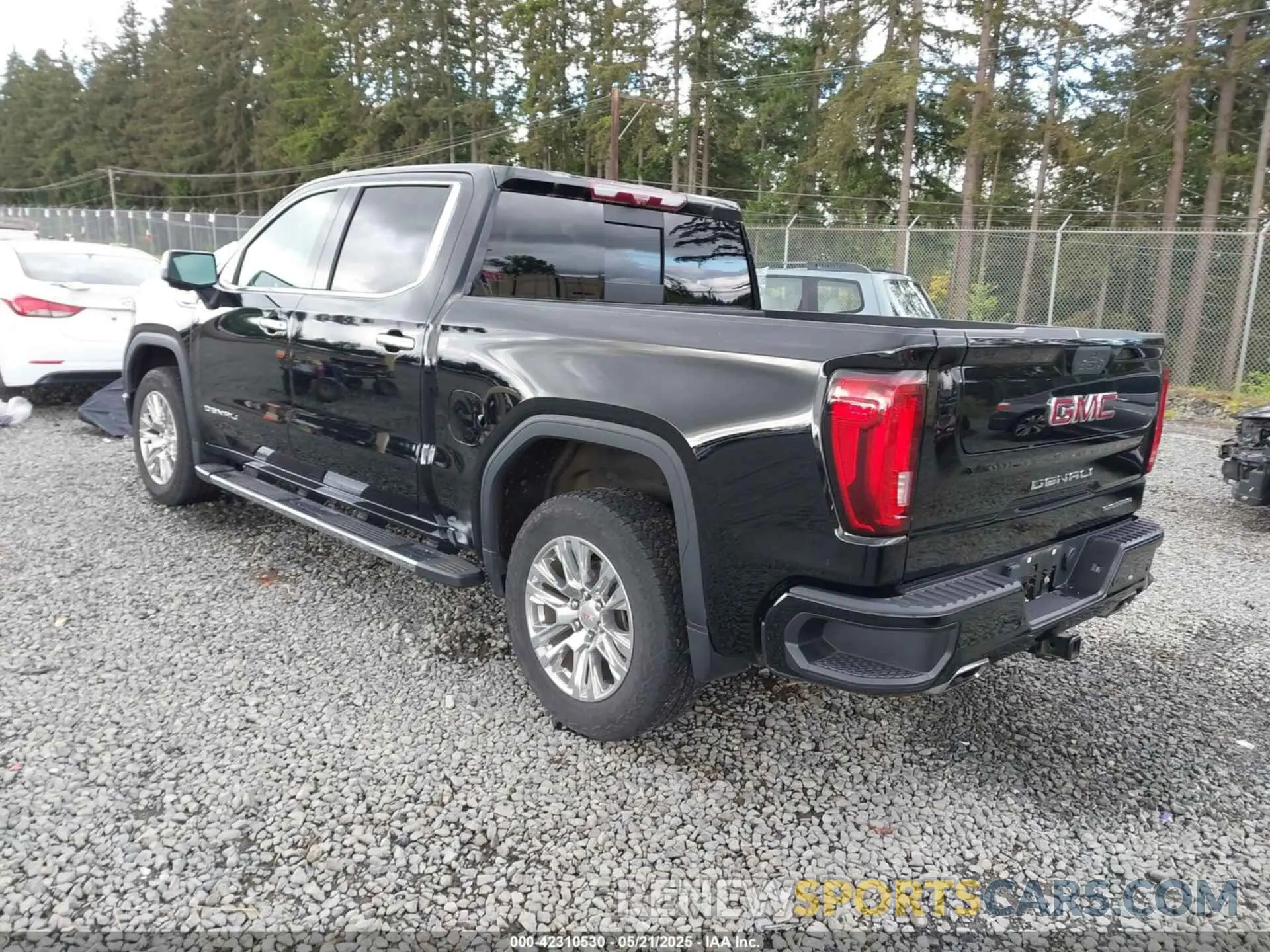 3 Photograph of a damaged car 3GTU9FED3LG175347 GMC SIERRA 1500 2020