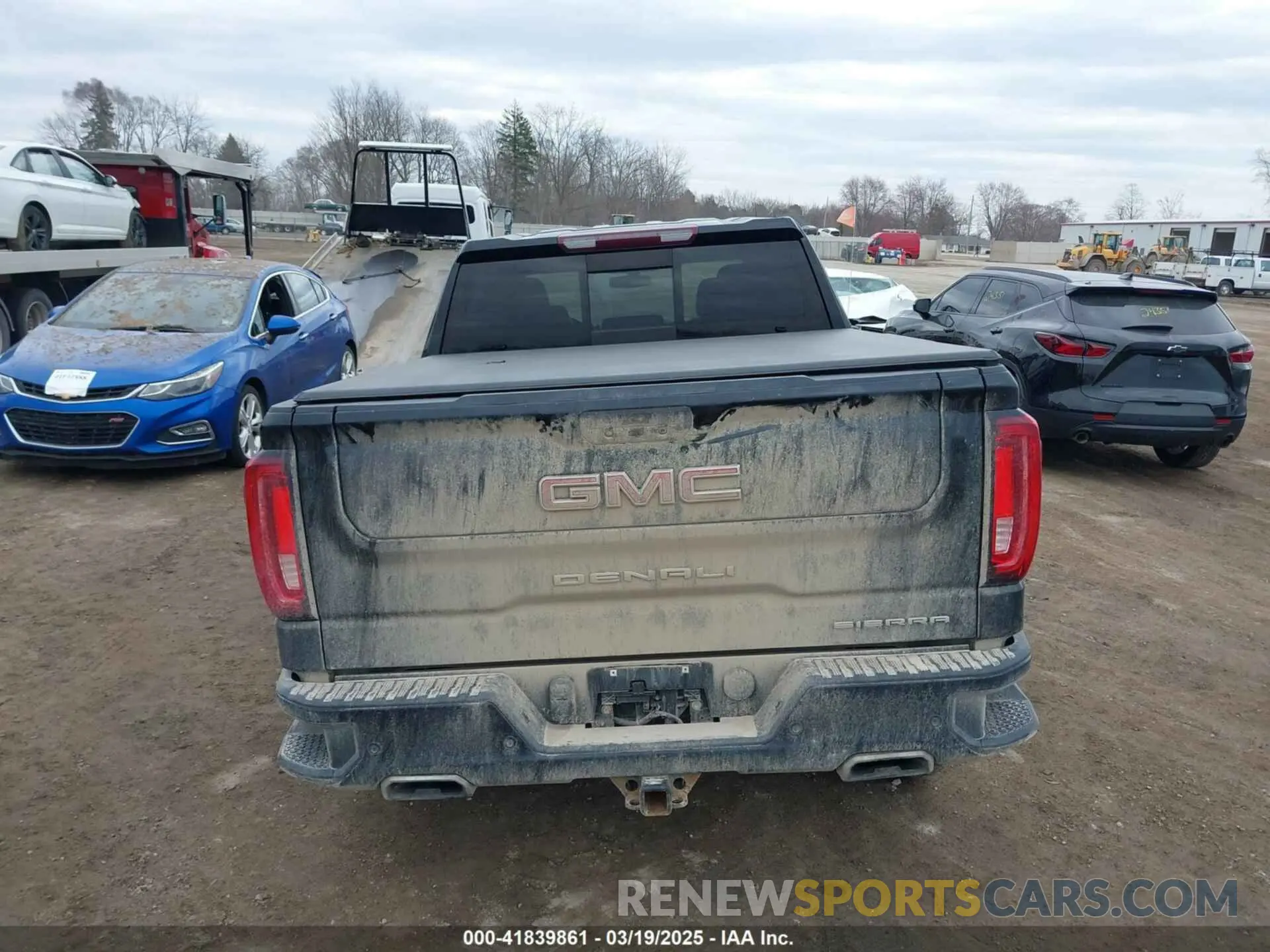 16 Photograph of a damaged car 3GTU9FED5LG249125 GMC SIERRA 1500 2020