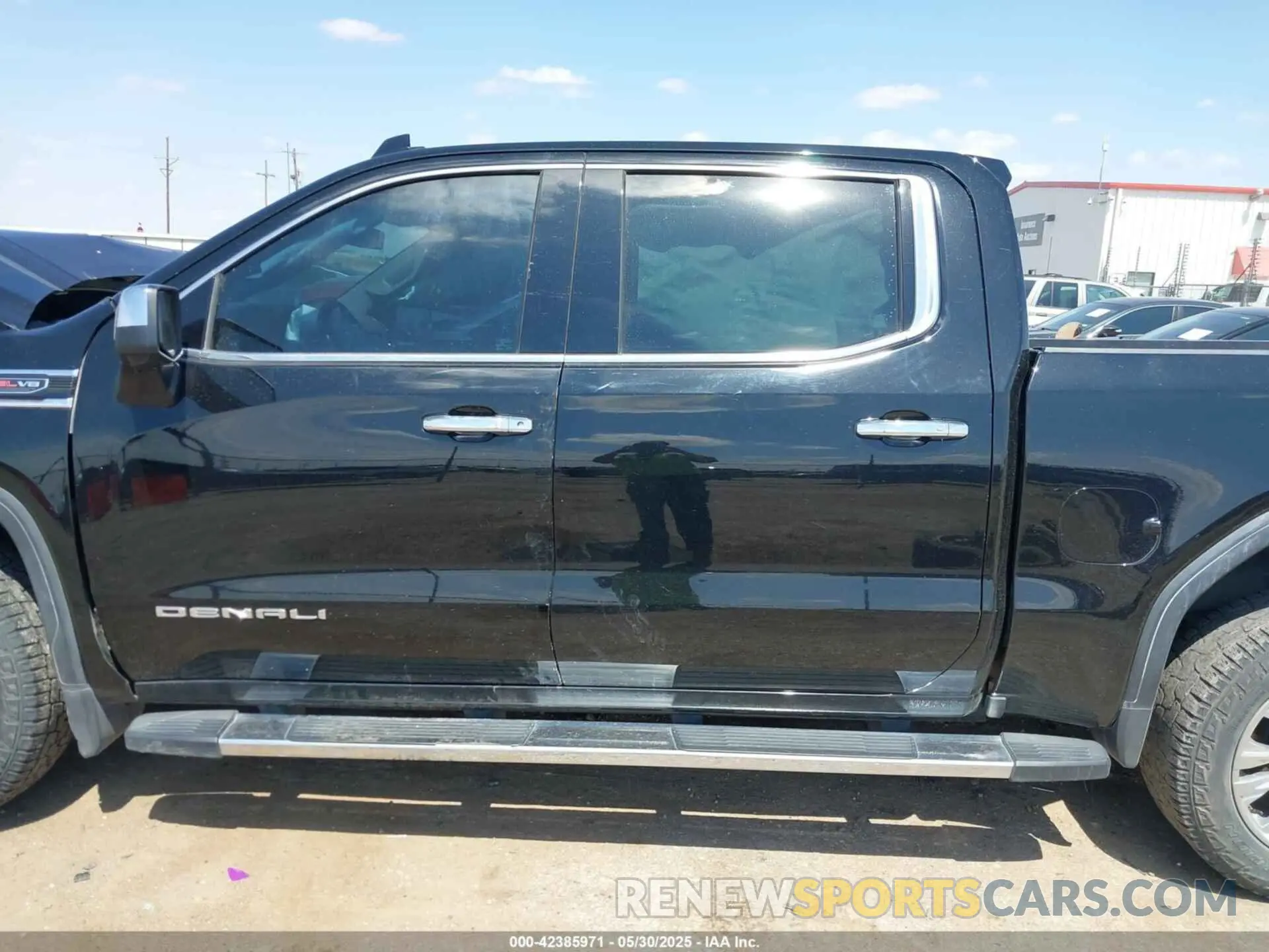 15 Photograph of a damaged car 3GTU9FEL3LG286729 GMC SIERRA 1500 2020