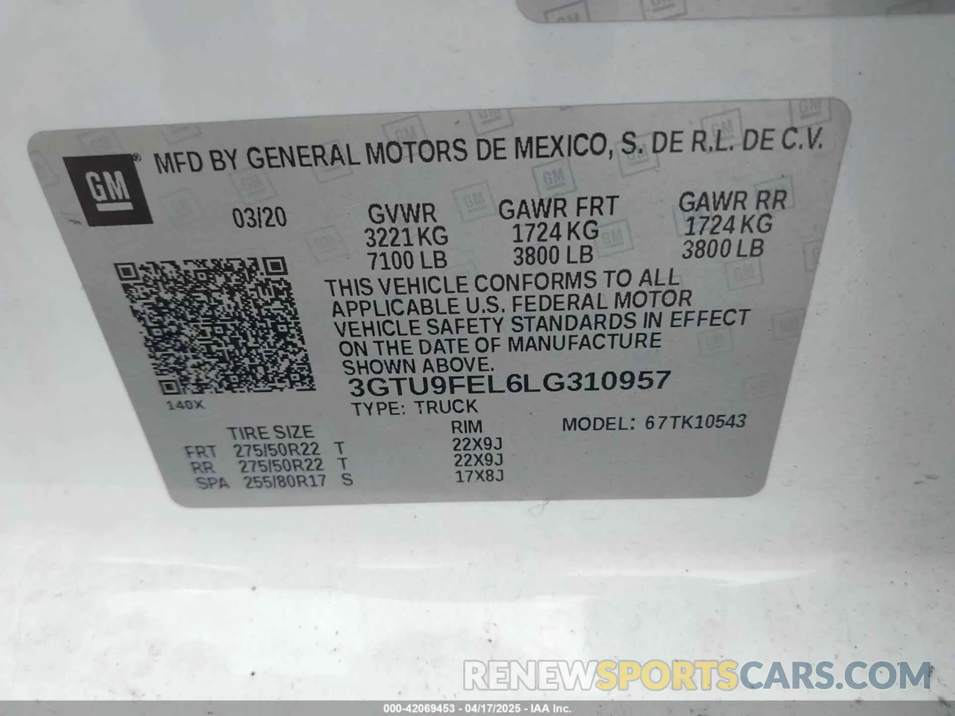 9 Photograph of a damaged car 3GTU9FEL6LG310957 GMC SIERRA 1500 2020