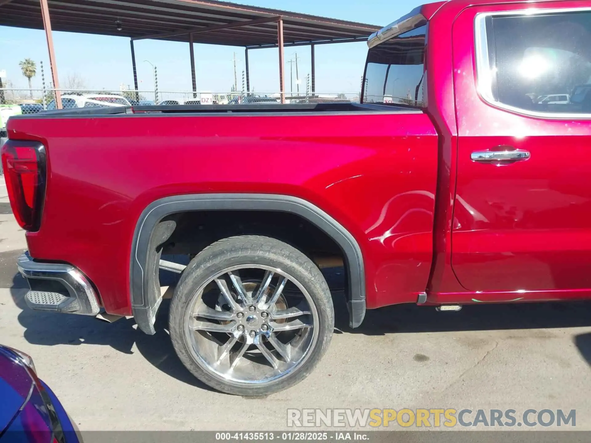 19 Photograph of a damaged car 1GTP8DED2MZ207243 GMC SIERRA 1500 2021