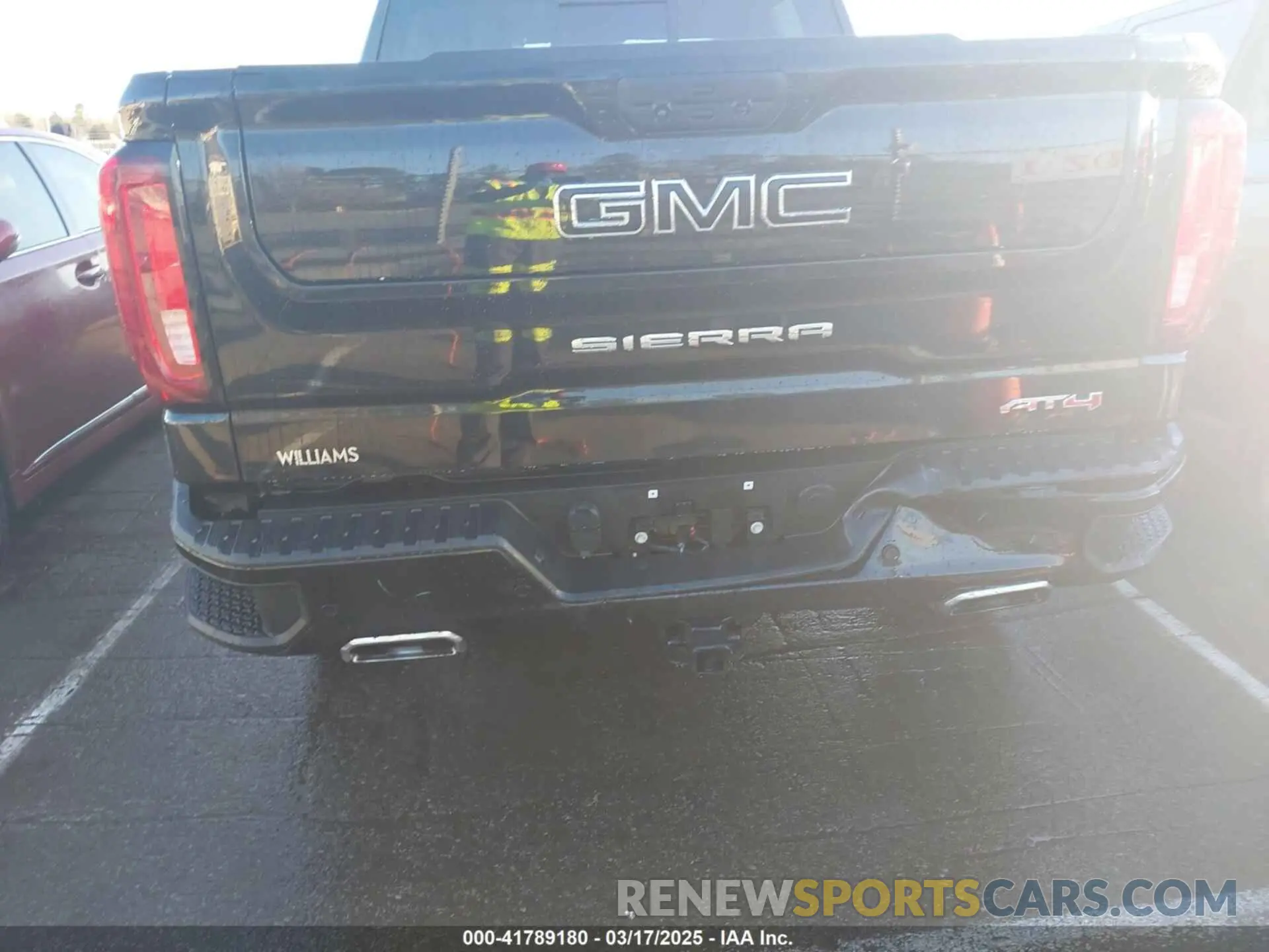 6 Photograph of a damaged car 1GTP9EED5MZ269495 GMC SIERRA 1500 2021