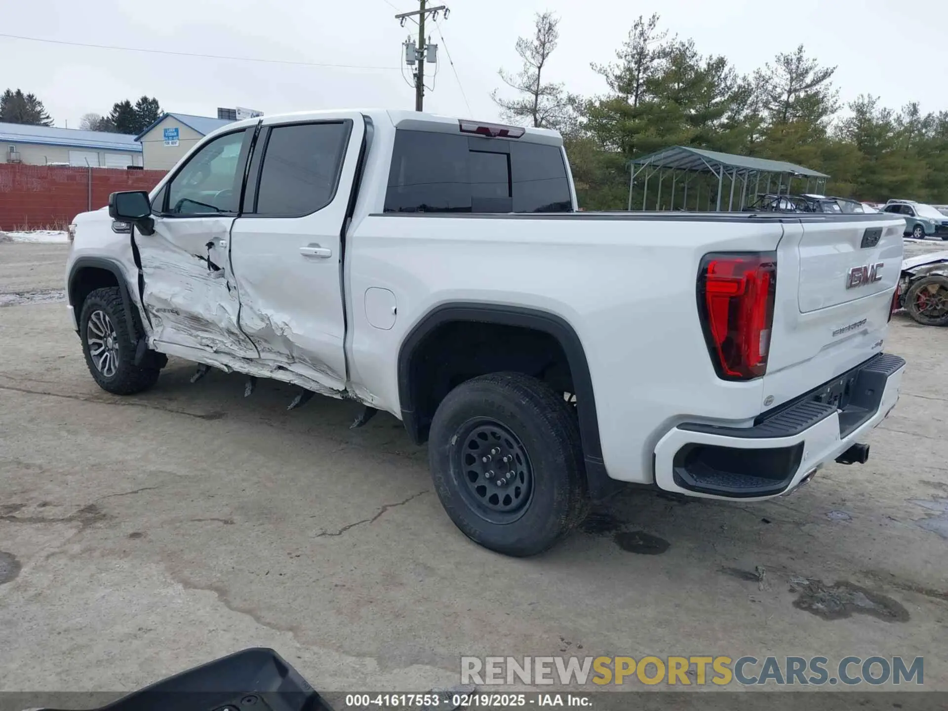 3 Photograph of a damaged car 1GTP9EED9MZ254983 GMC SIERRA 1500 2021