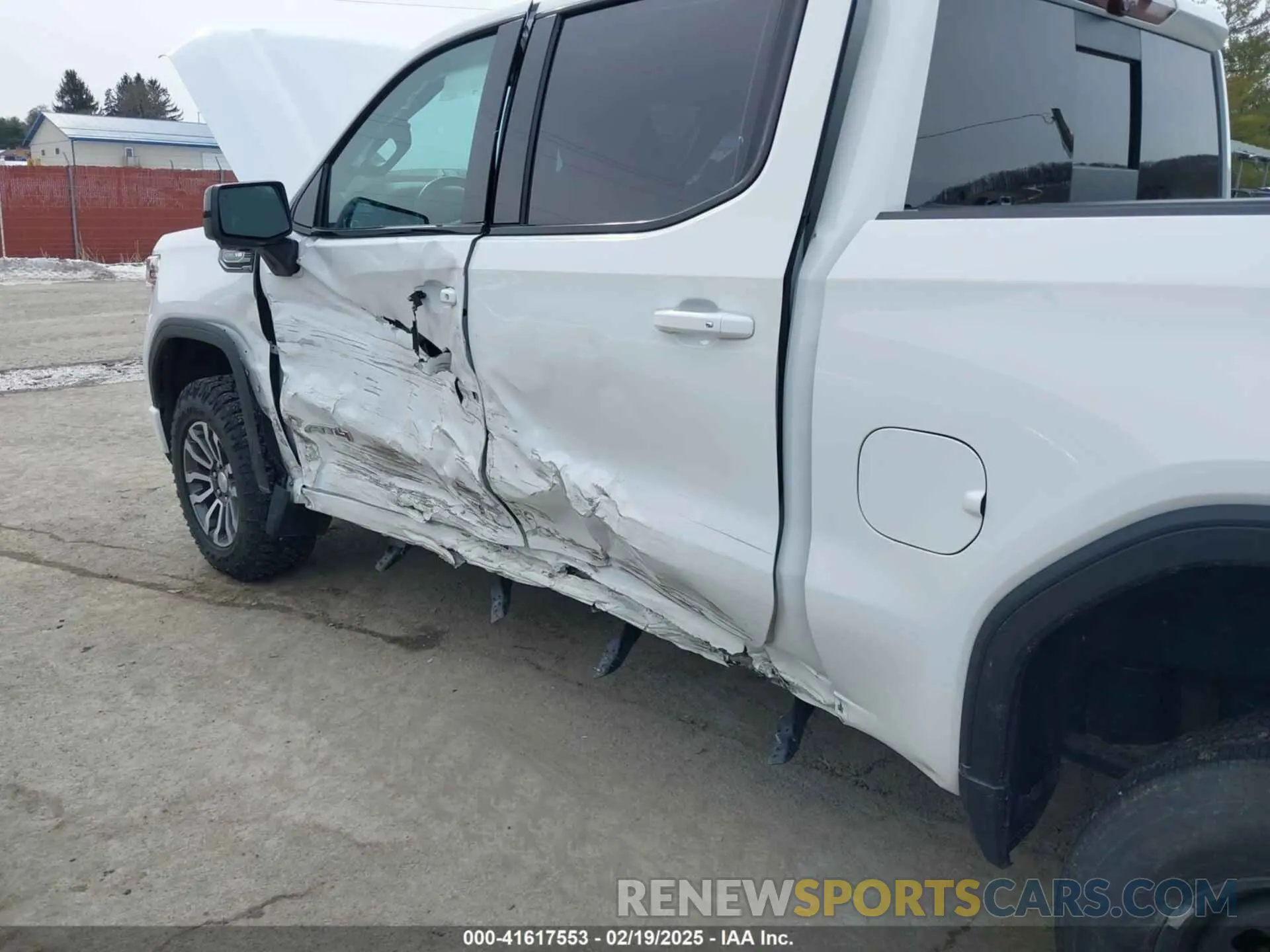6 Photograph of a damaged car 1GTP9EED9MZ254983 GMC SIERRA 1500 2021