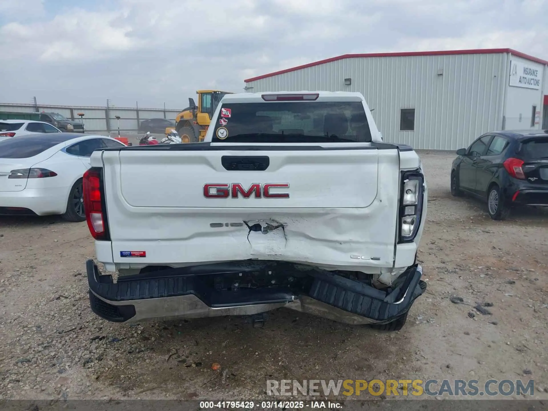 16 Photograph of a damaged car 1GTR8BEK6MZ279543 GMC SIERRA 1500 2021