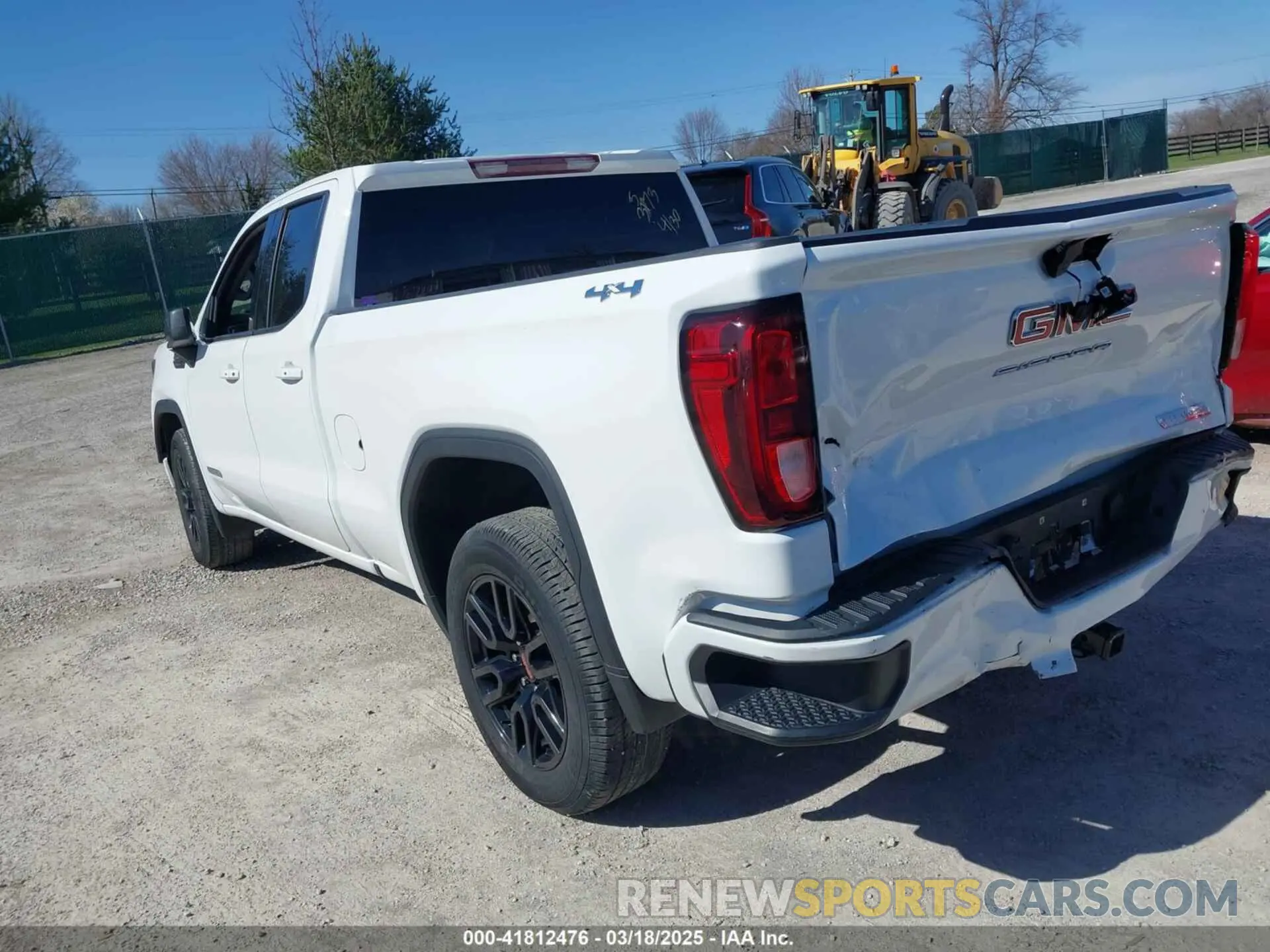 3 Photograph of a damaged car 1GTR9CED9MZ143573 GMC SIERRA 1500 2021