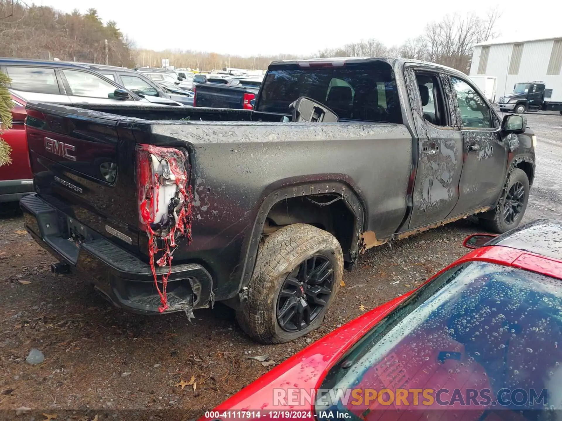 4 Photograph of a damaged car 1GTR9CEDXMZ304996 GMC SIERRA 1500 2021