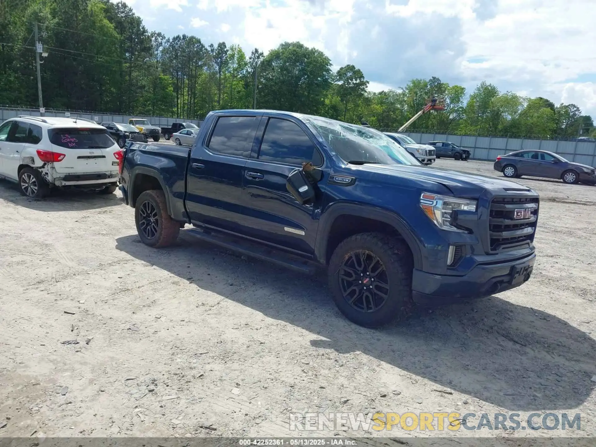 1 Photograph of a damaged car 1GTU9CED7MZ152072 GMC SIERRA 1500 2021