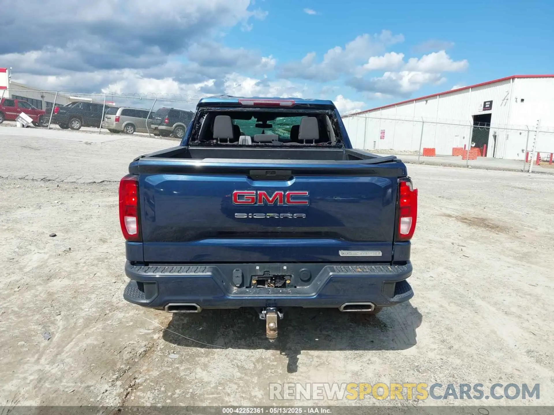 16 Photograph of a damaged car 1GTU9CED7MZ152072 GMC SIERRA 1500 2021